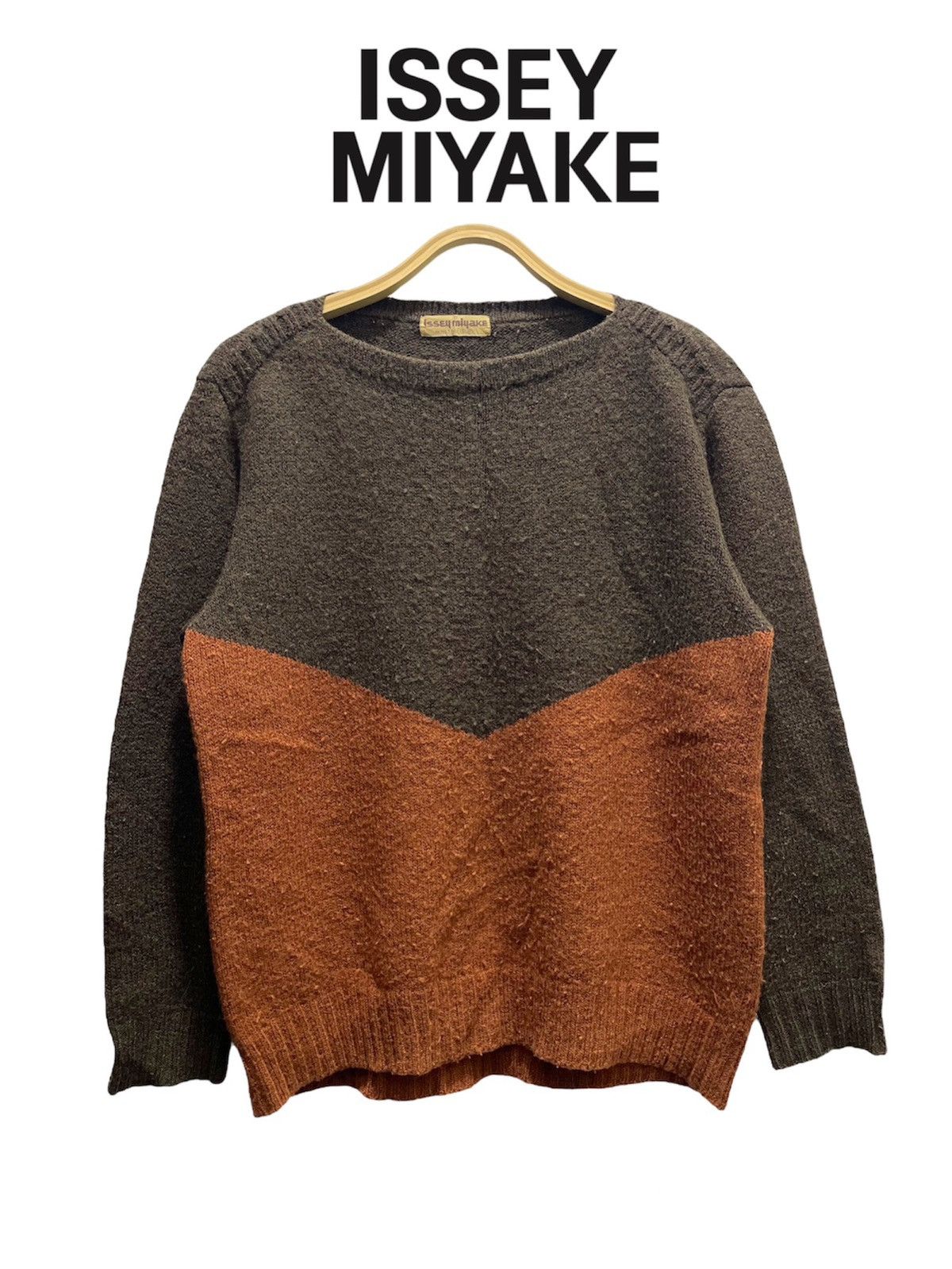 VINTAGE ISSEY MIYAKE KNITWEAR