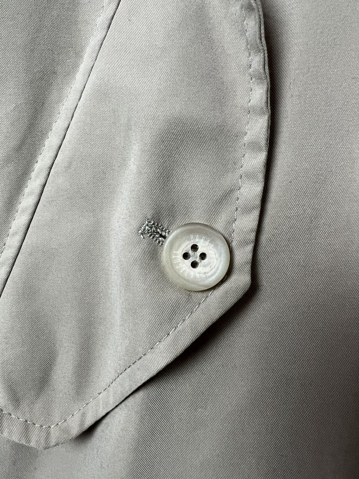 Baracuta Baracuta trench coat england vintage Size US XL / EU 56 / 4 - 2 Thumbnail