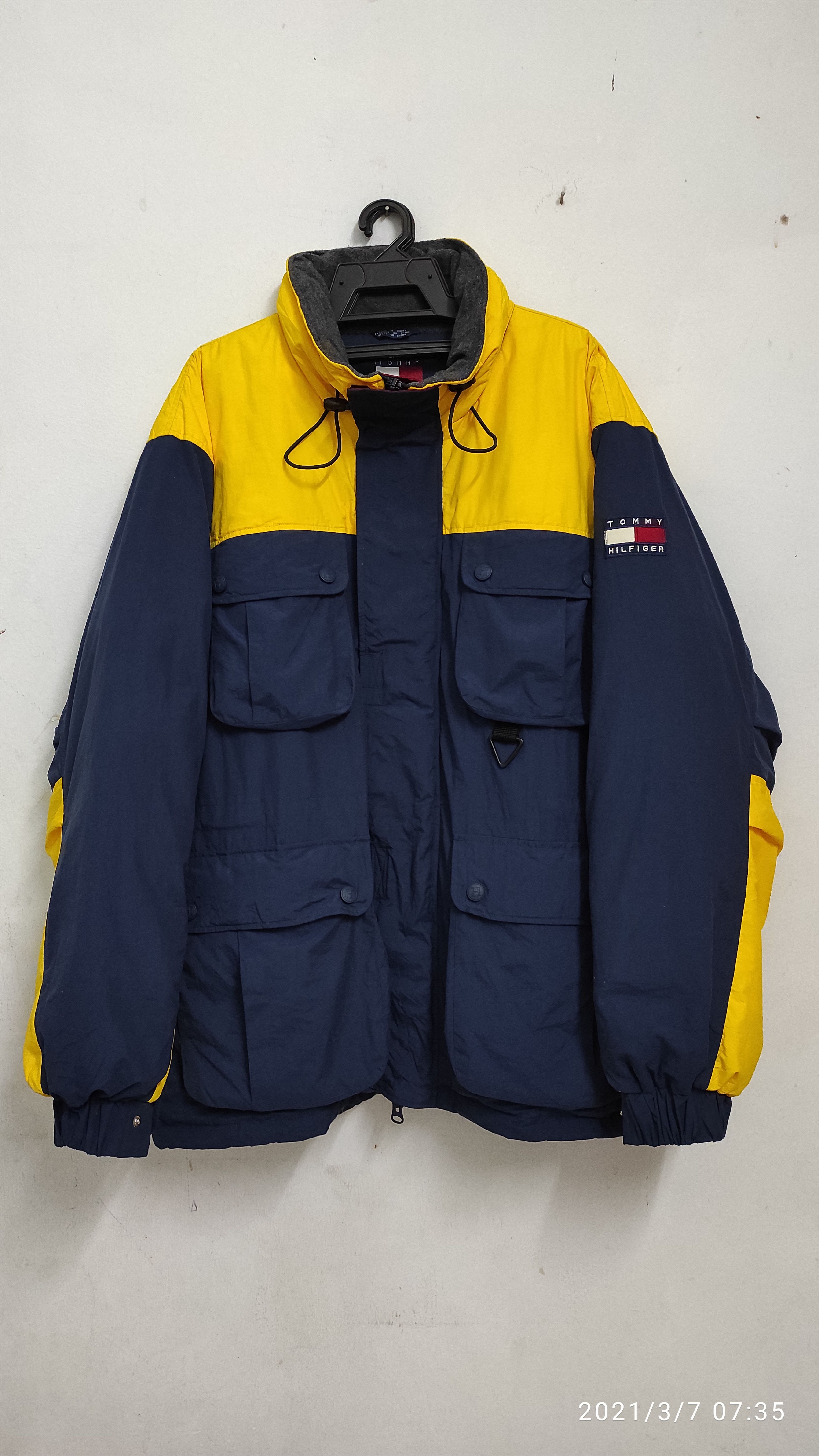 image of 90's Tommy Hilfiger Duck Down Puffer Anorak Hidden Jacket in Navy Yellow, Men's (Size XL)