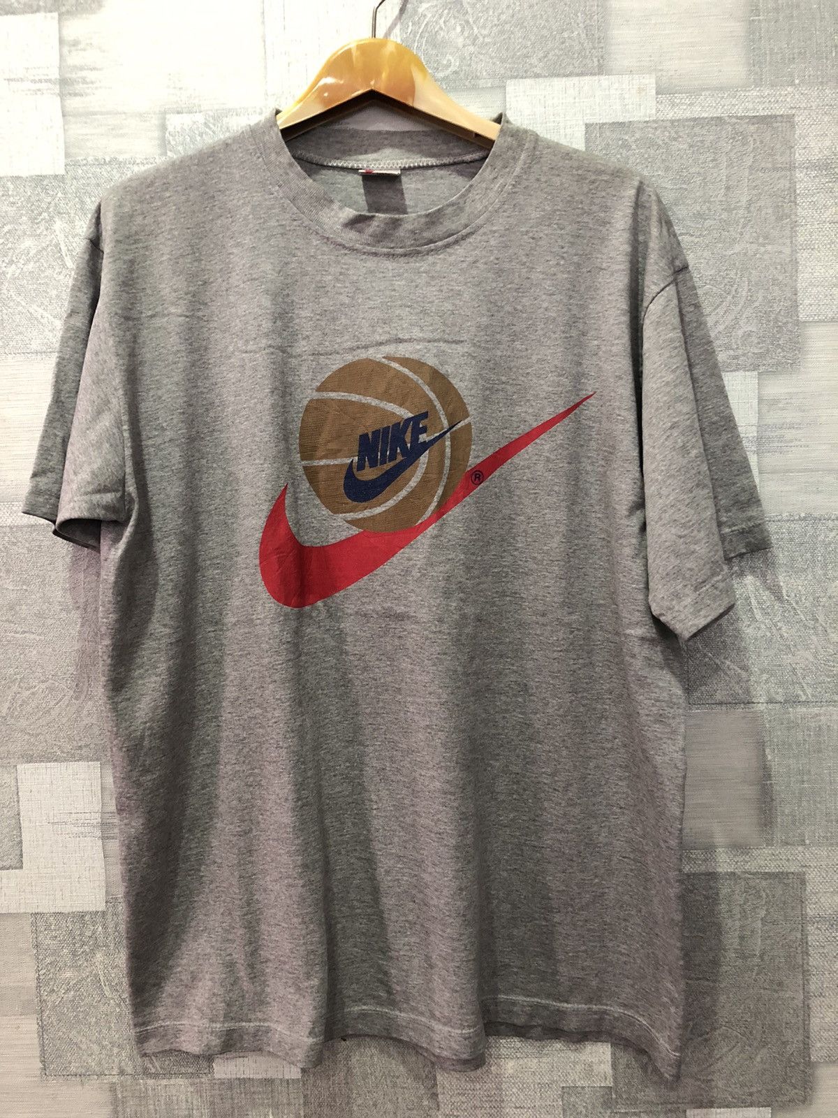 Image of 90's Nike Vintage Basketball Big Logo Spellout in Grey, Men's (Size Large)