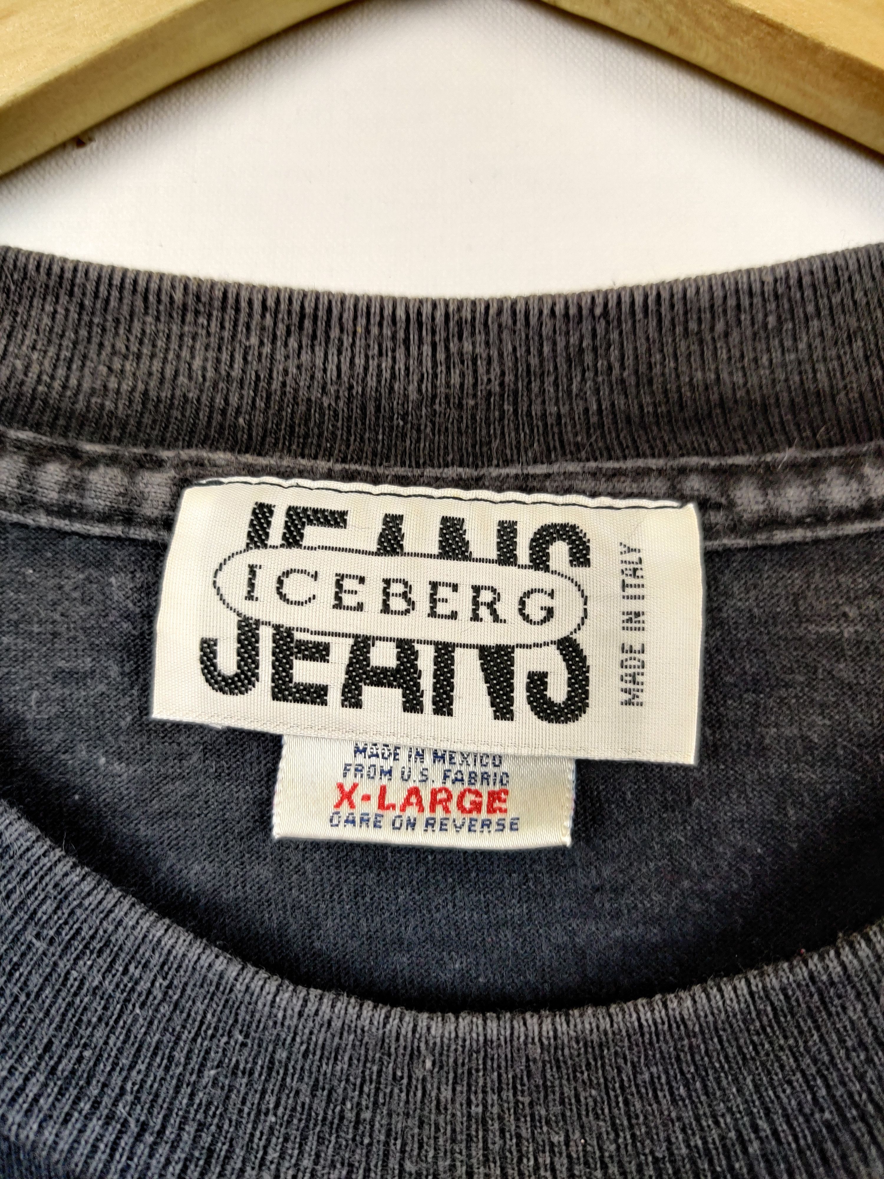 Iceberg Vintage Iceberg Jeans Bull Dog Tee Tshirt Size US XL / EU 56 / 4 - 6 Thumbnail