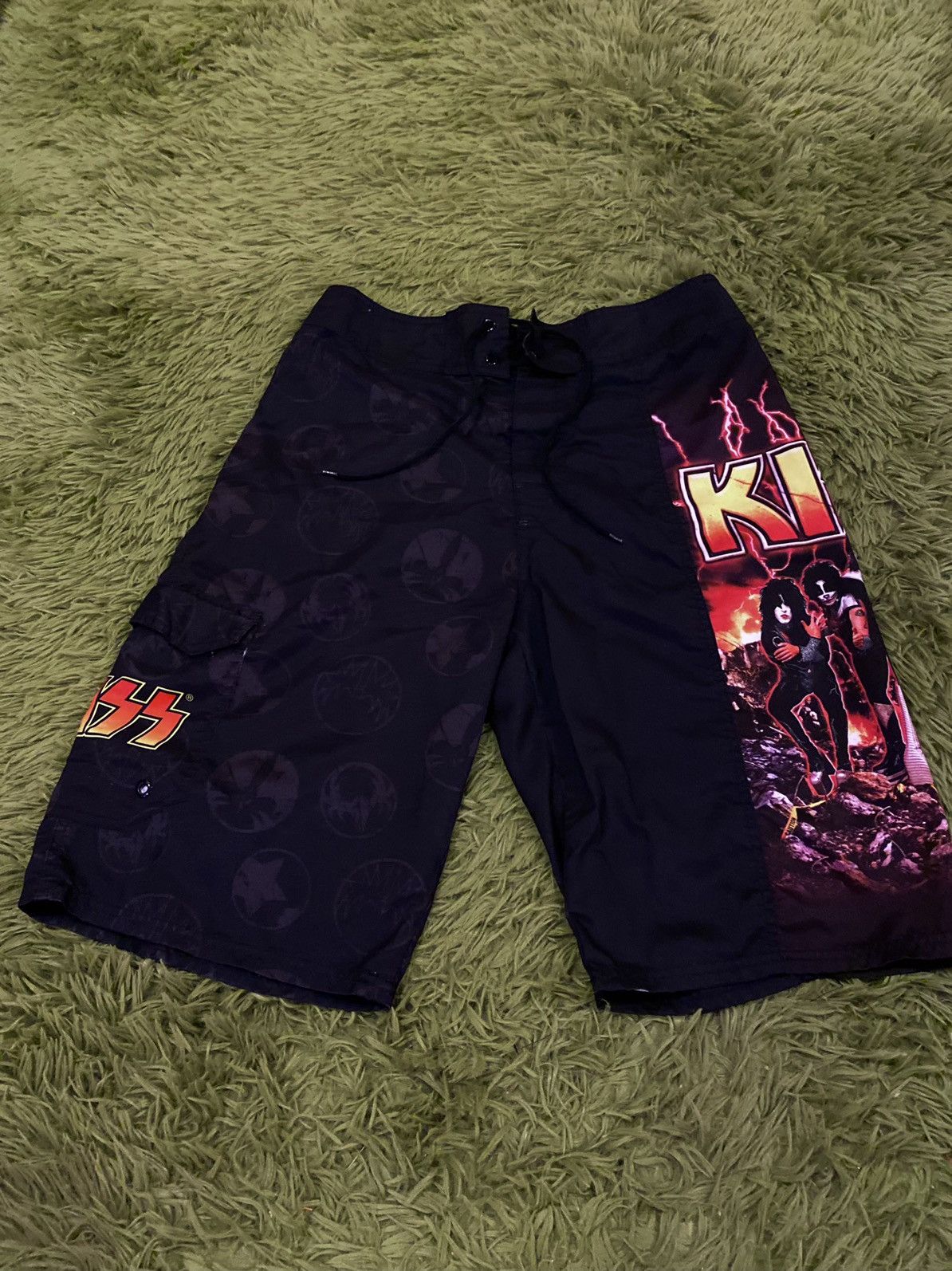 Band Tees × KISS × Vintage Vintage 2005 Kiss Band shorts Size US 30 / EU 46 - 5 Thumbnail