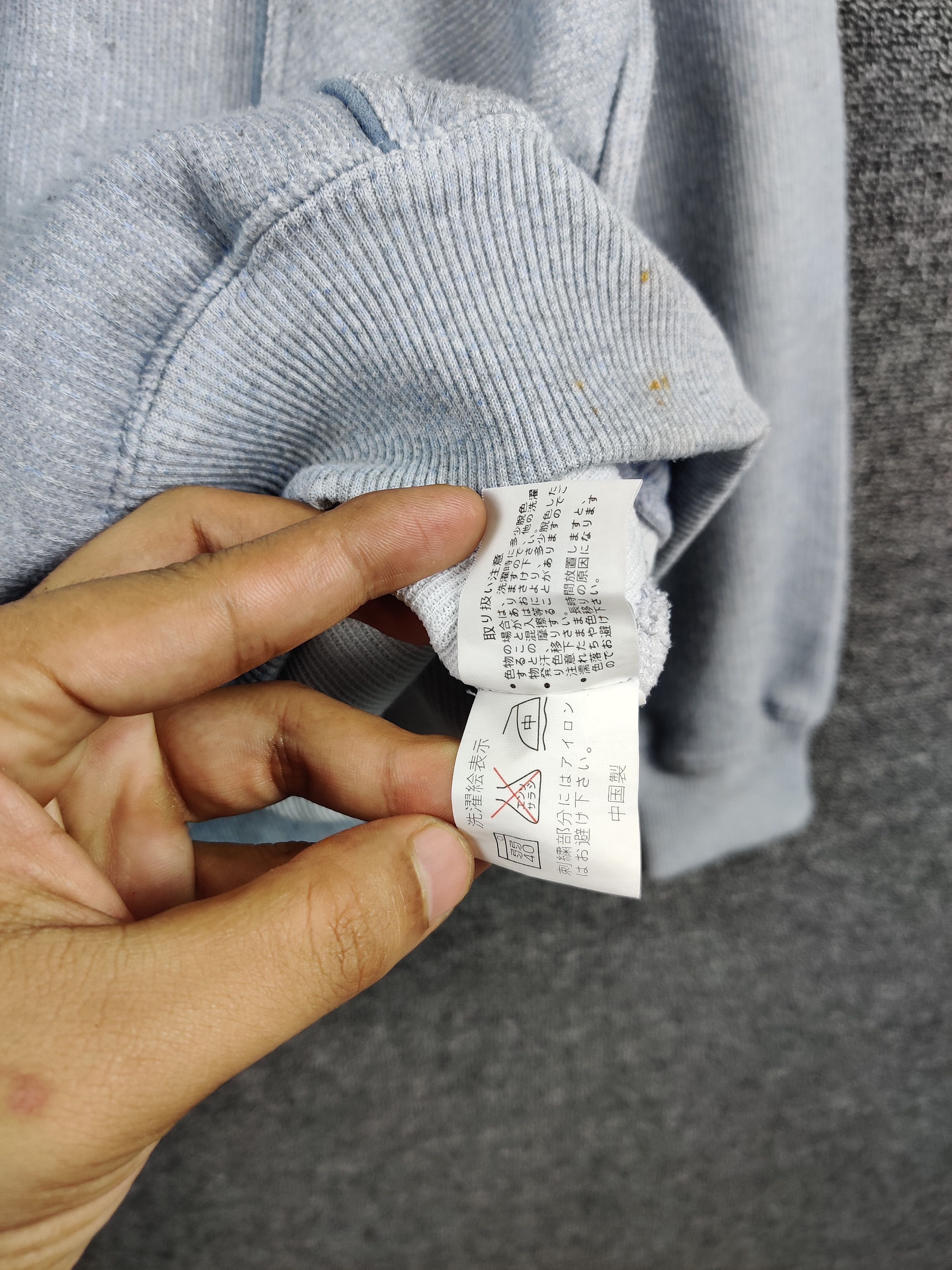 Japanese Brand Vintage Piazza Valentino Spell Out Crewneck Sweatshirt Size US L / EU 52-54 / 3 - 10 Thumbnail