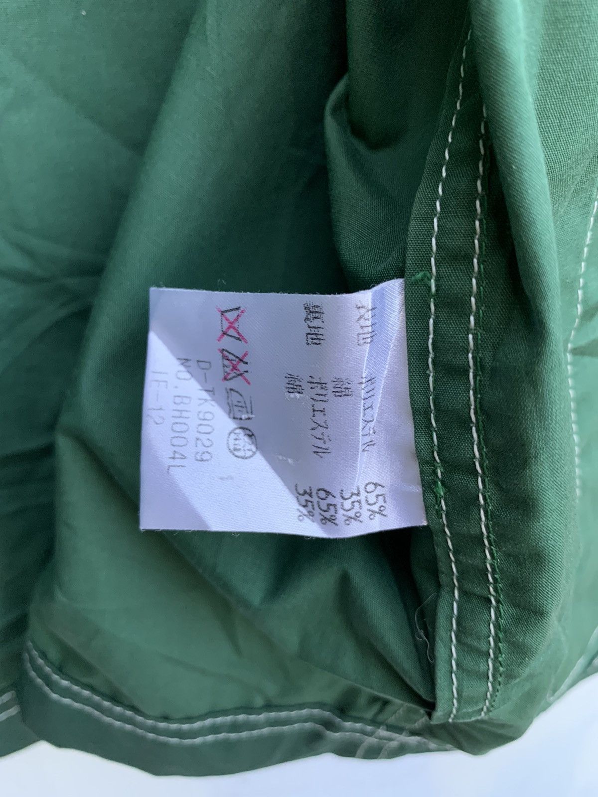 Lacoste Vintage LACOSTE LIGHT JACKET/RAINCOAT Size US XL / EU 56 / 4 - 13 Thumbnail