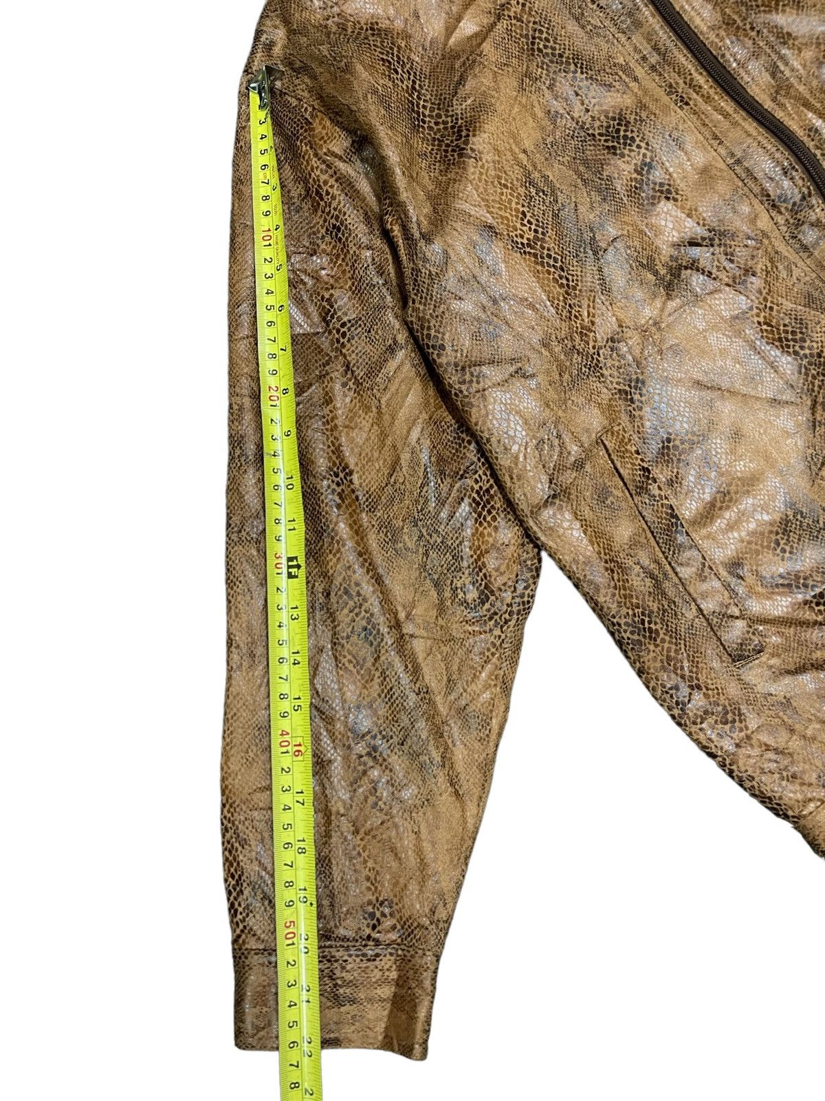 Who Decides War Vintage Japanese Brand Snake Skin Style Jacket Size US M / EU 48-50 / 2 - 13 Thumbnail