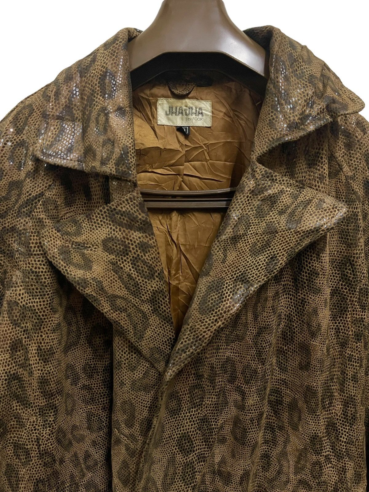 Vintage Vintage Leopard Leather Trench Coat Jha-Jha by Fook Designer Size US M / EU 48-50 / 2 - 6 Thumbnail