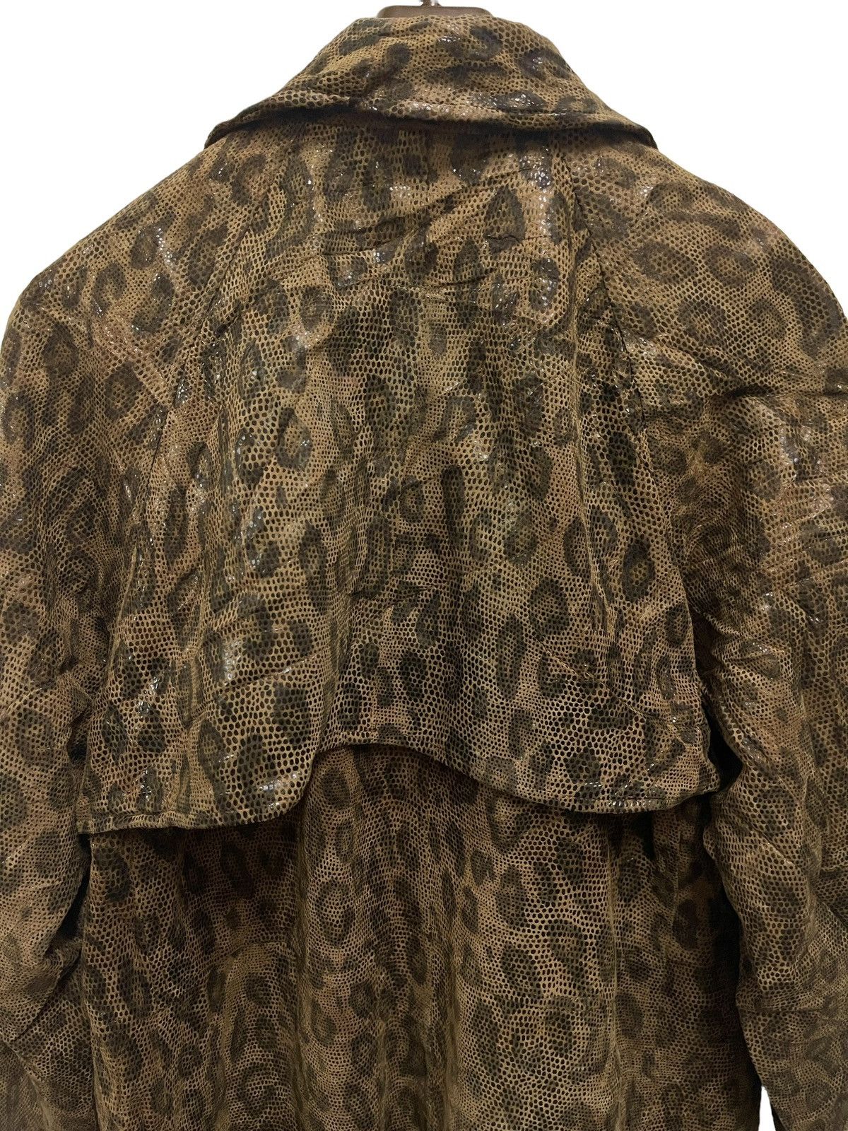 Vintage Vintage Leopard Leather Trench Coat Jha-Jha by Fook Designer Size US M / EU 48-50 / 2 - 10 Thumbnail