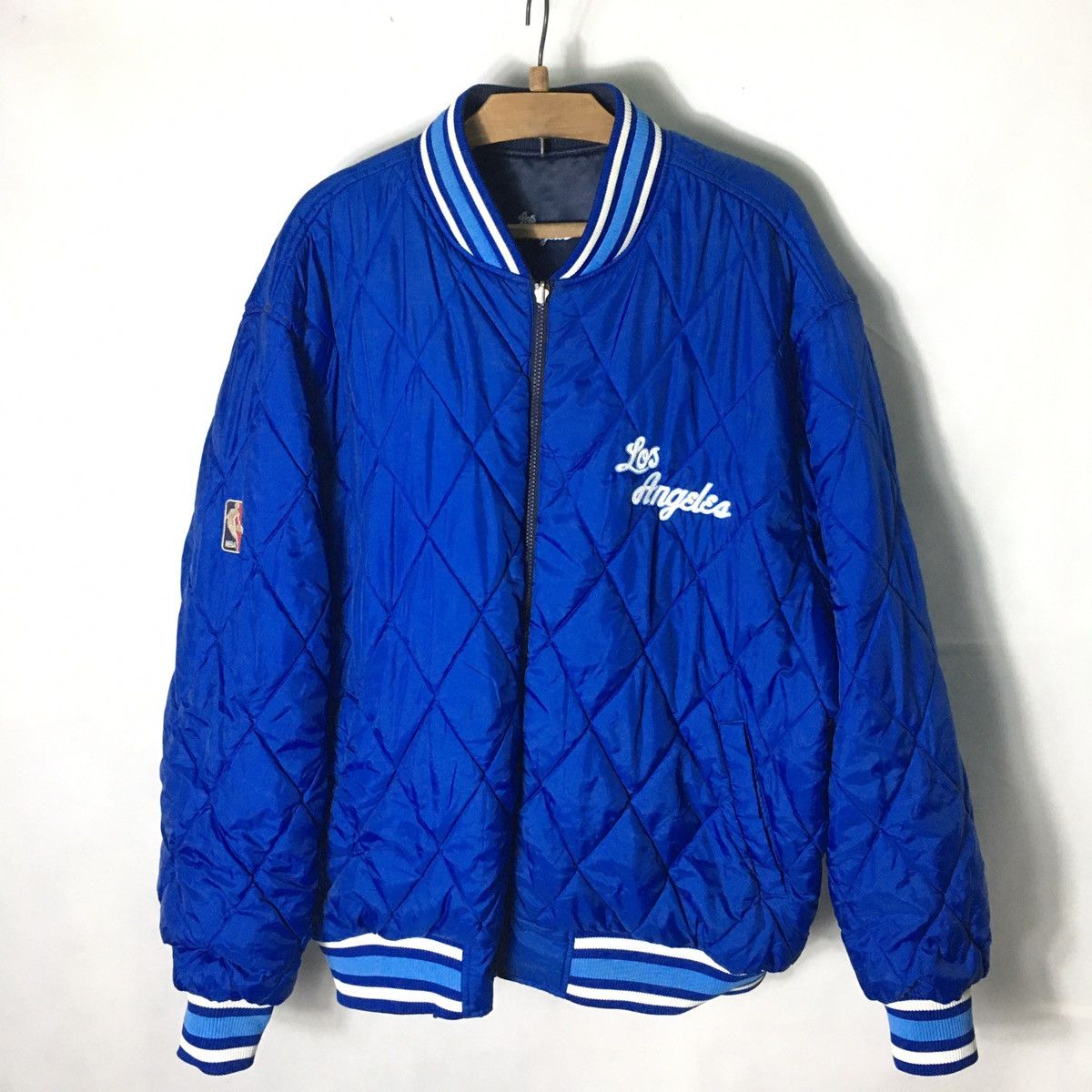 NBA × Vintage Vintage LA Lakers Reversible Bomber Flight Kobe Jacket Size US XXL / EU 58 / 5 - 1 Thumbnail