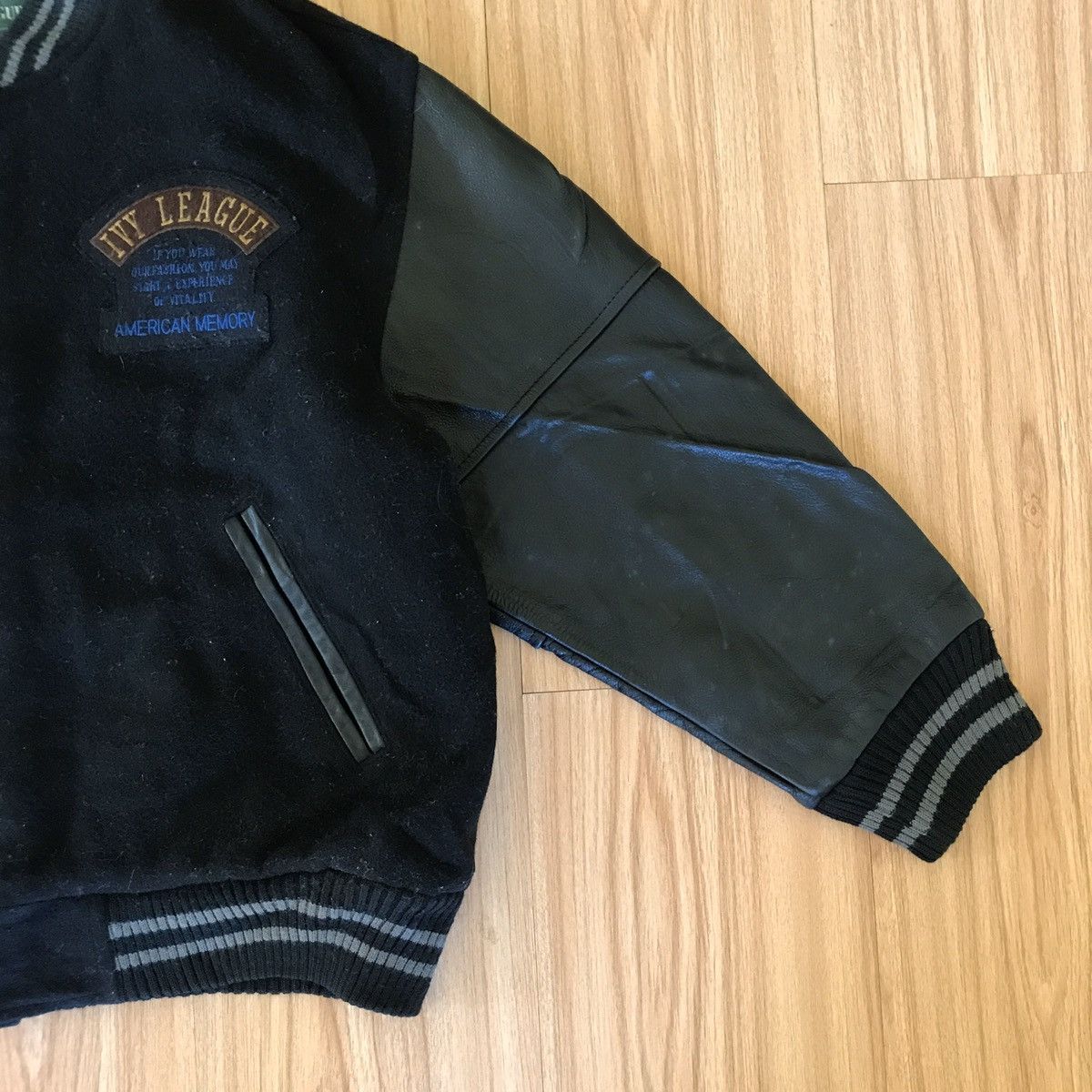 Ivy Crew 🔥RARE IVY LEAGUE VARSITY STADIUM BOMBER JACKET Size US M / EU 48-50 / 2 - 6 Thumbnail