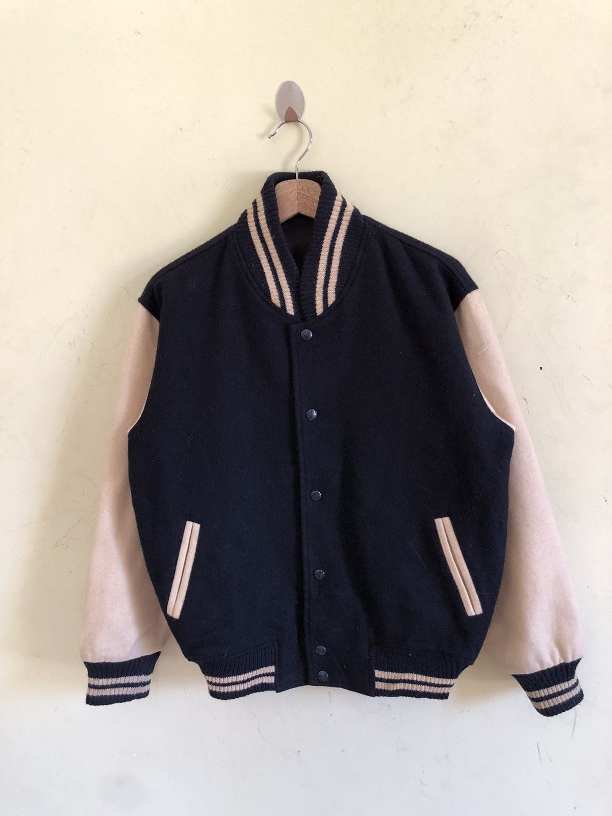 Japanese Brand 🔥LAKE FIELD YOUNG ACTIVE LIFE VARSIT STADIUM BOMBER JACKET Size US M / EU 48-50 / 2 - 2 Thumbnail