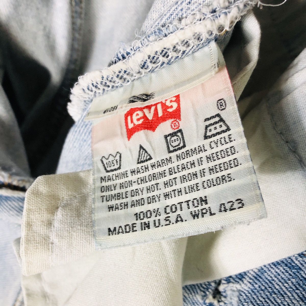 Levi's × Levi's Vintage Clothing Vintage LEVIS 501 USA x Surfer Dog Distress Jeans Size US 30 / EU 46 - 9 Thumbnail