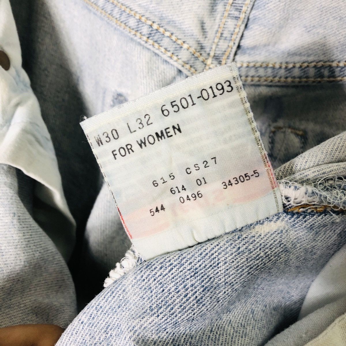 Levi's × Levi's Vintage Clothing Vintage LEVIS 501 USA x Surfer Dog Distress Jeans Size US 30 / EU 46 - 10 Thumbnail