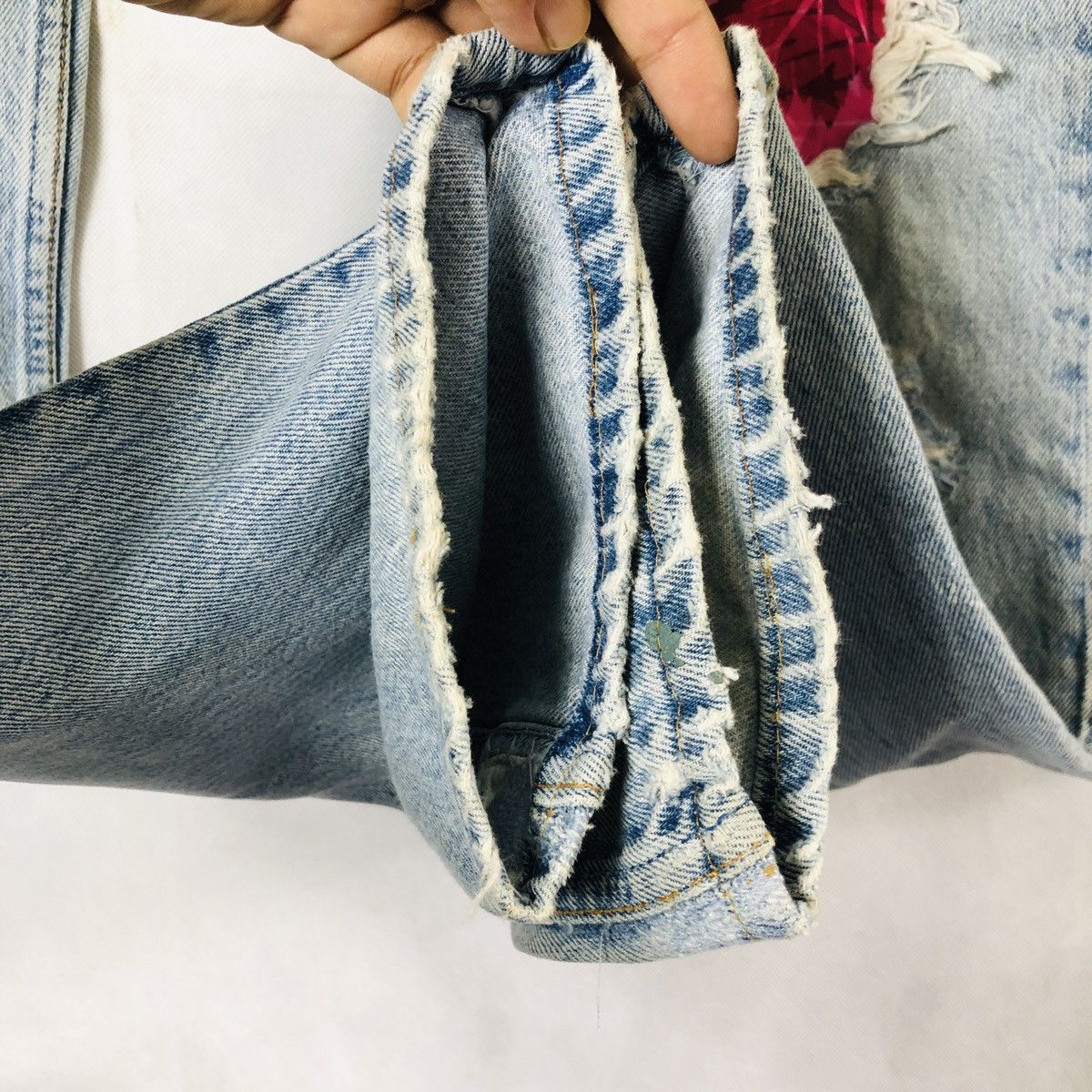 Levi's × Levi's Vintage Clothing Vintage LEVIS 501 USA x Surfer Dog Distress Jeans Size US 30 / EU 46 - 11 Thumbnail