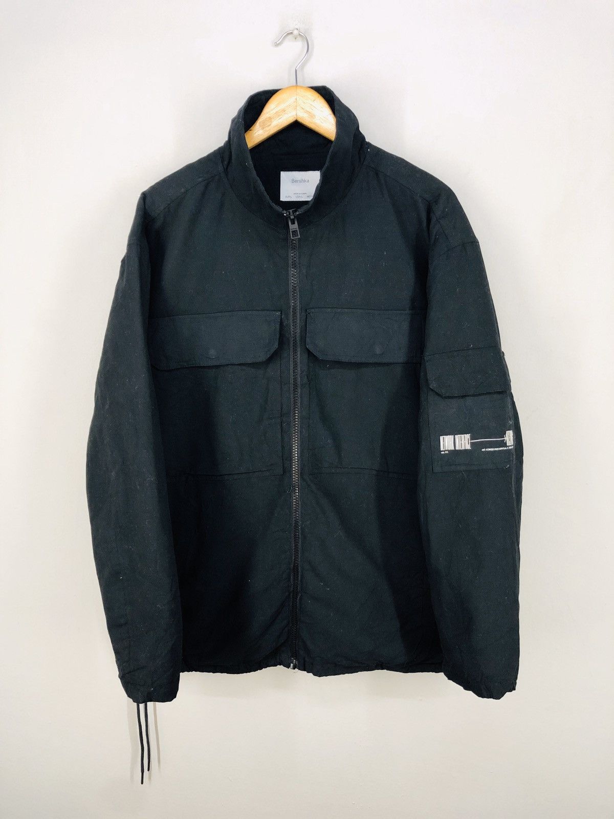 Bershka 🔥RIOT BERSHKA BROKEN DREAM RECORDING STATUS JACKET Size US L / EU 52-54 / 3 - 3 Thumbnail
