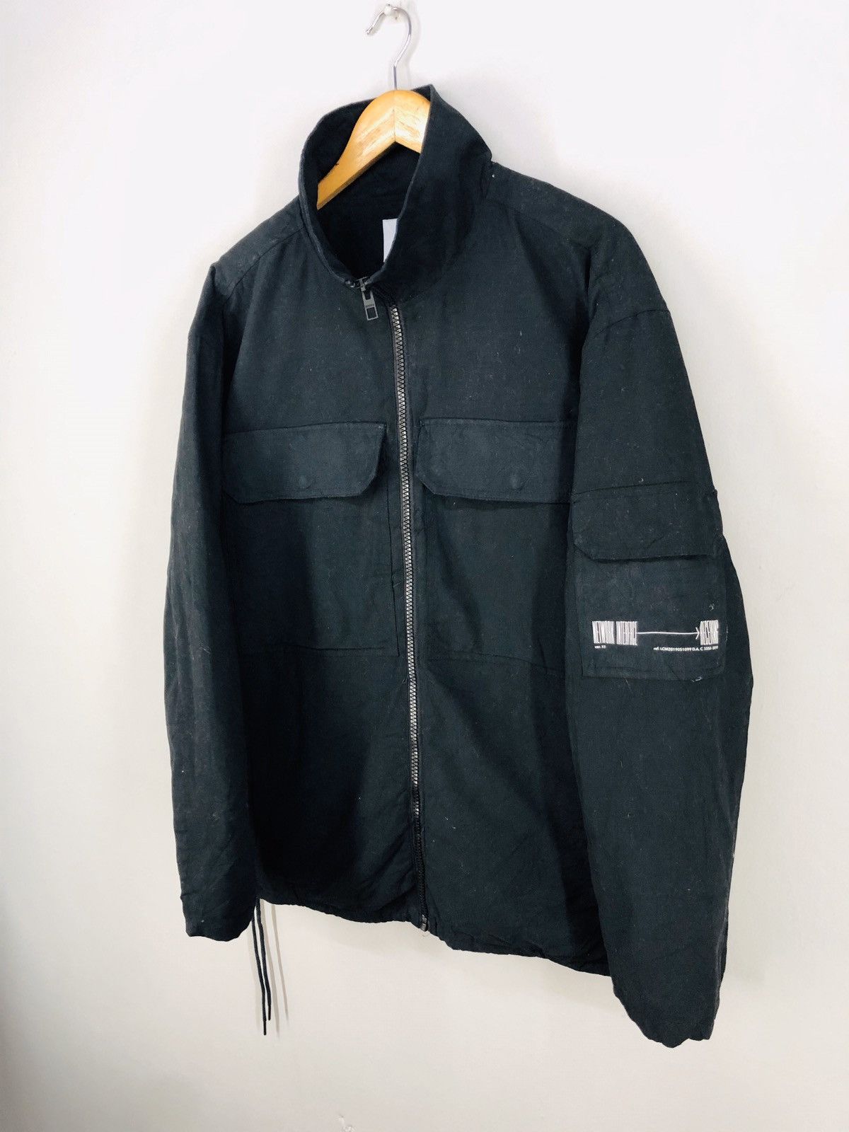 Bershka 🔥RIOT BERSHKA BROKEN DREAM RECORDING STATUS JACKET Size US L / EU 52-54 / 3 - 5 Thumbnail