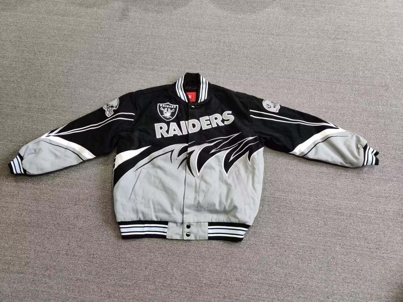 Image of Nfl x Oakland Raiders Raiders Flames Embroidered Patch Varsity Jacket Black Xl, Men's