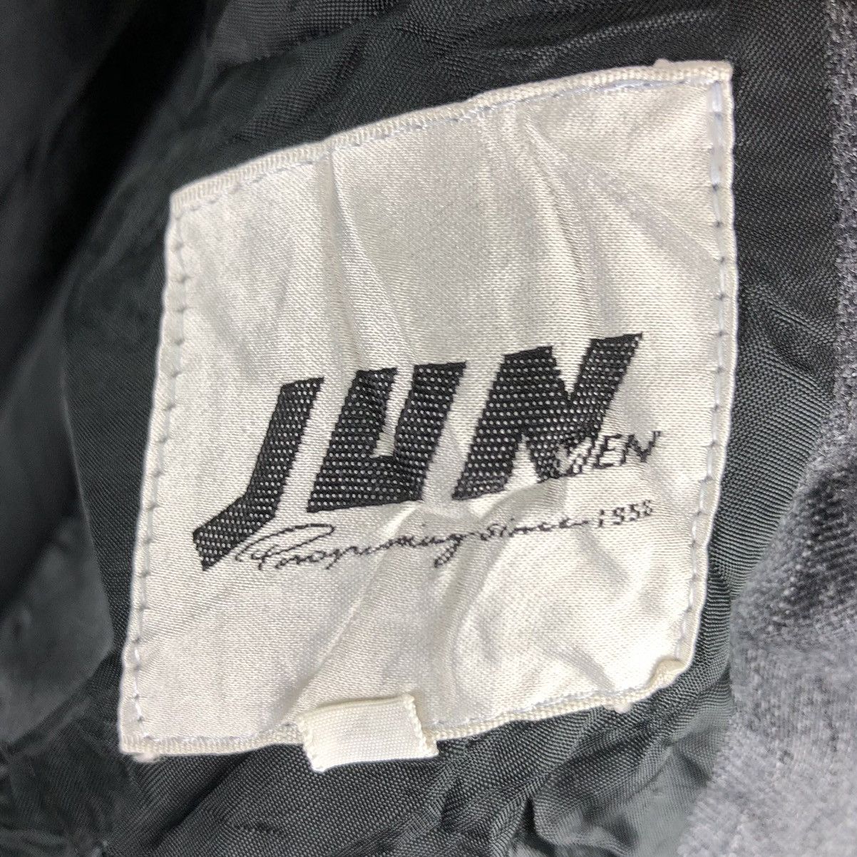 Japanese Brand Vintage 90's Wool Casual Work Striped Jacket by Jun Men Size US S / EU 44-46 / 1 - 13 Thumbnail