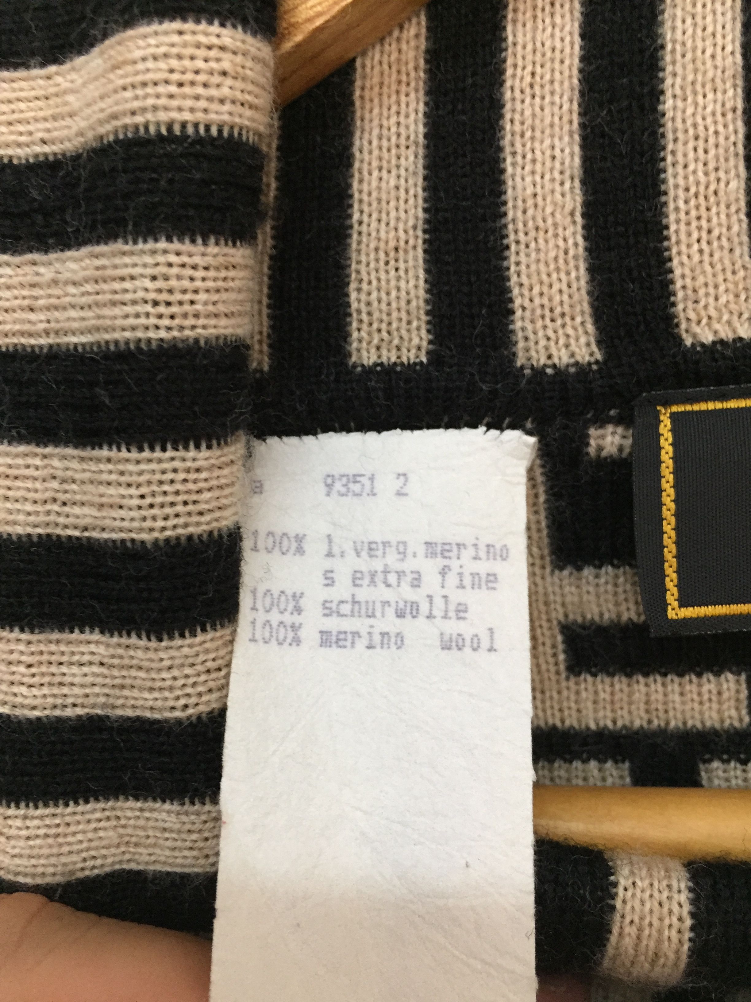 Fendi 90s FENDI monogram wool turtle neck Size L / US 10 / IT 46 - 9 Thumbnail