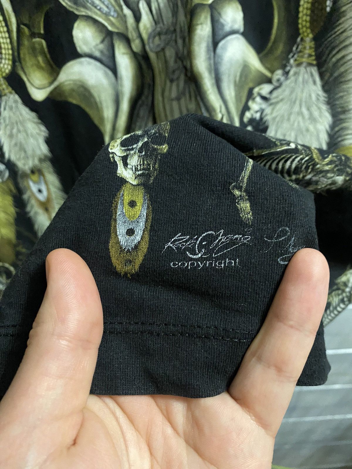 Vintage Rare Vintage T-Shirt Skeleton Rock Chang Skull Y2K style. Size US M / EU 48-50 / 2 - 6 Thumbnail