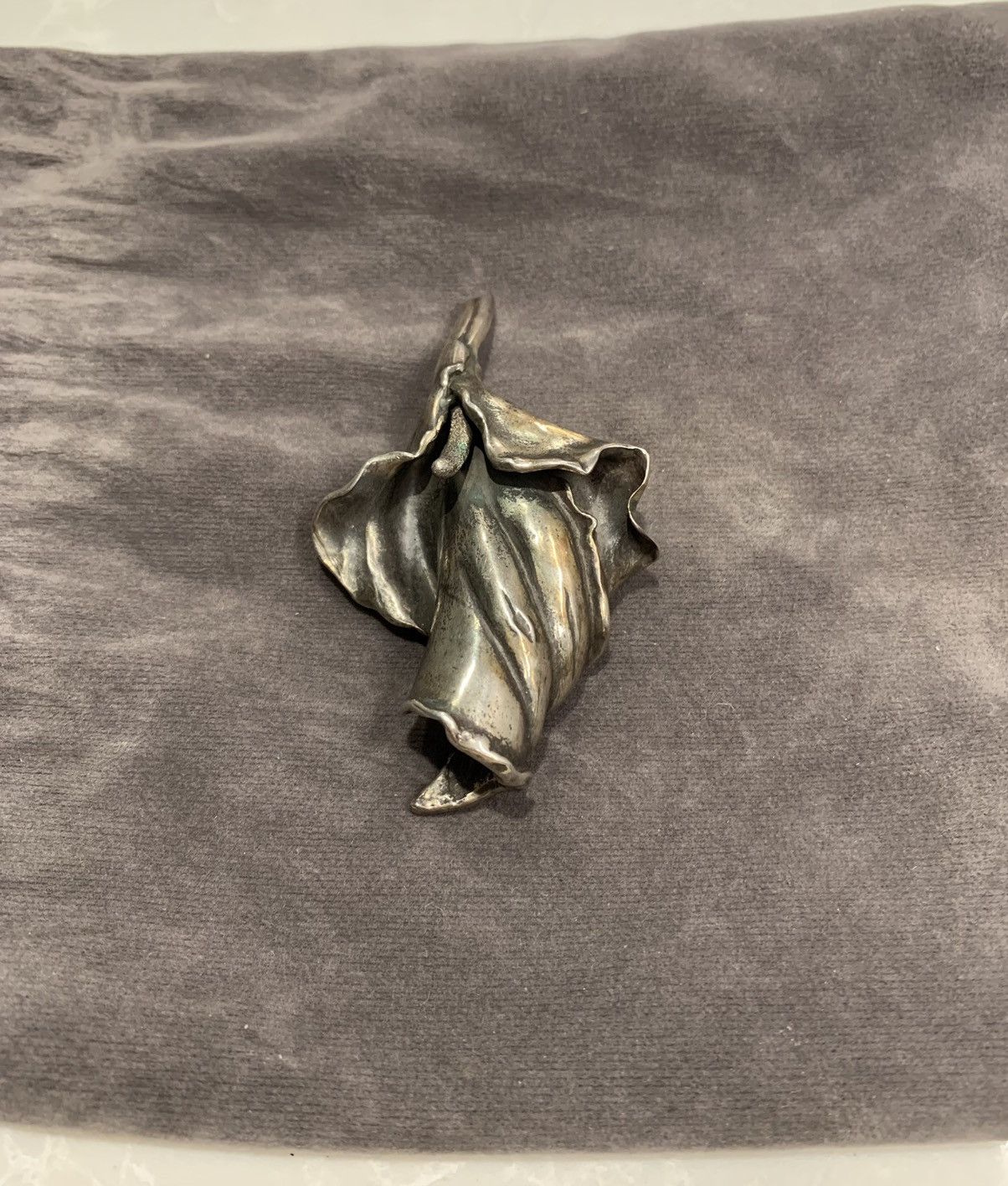 Chrome Hearts (2005) CH x Robert Mapplethorpe “Calla Lily” Pendant Size ONE SIZE - 6 Thumbnail