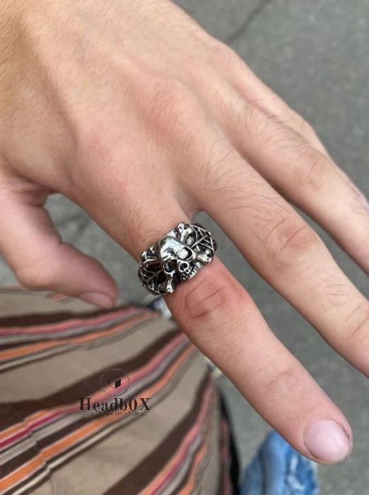 Other Gothic Steel Skull Rings Size ONE SIZE - 4 Thumbnail