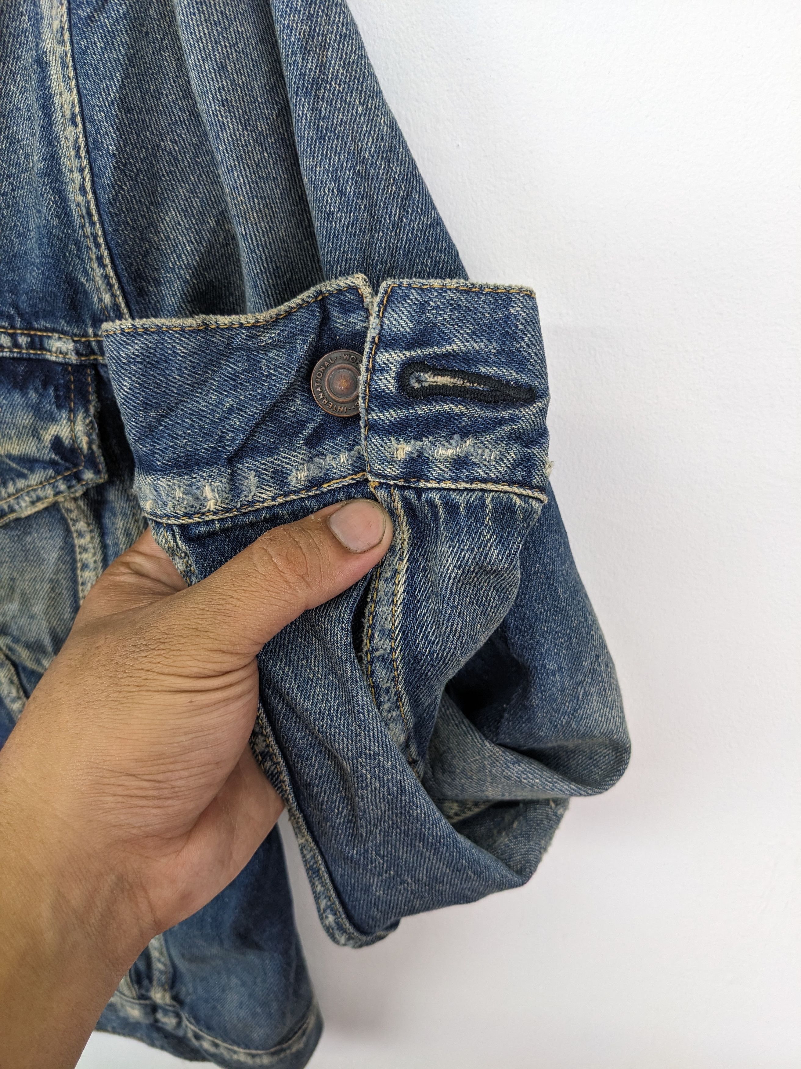 If Six Was Nine × Le Grande Bleu (L.G.B.) Vintage 1990s Denim Jacket Distressed Kapital Style Size M / US 6-8 / IT 42-44 - 6 Thumbnail