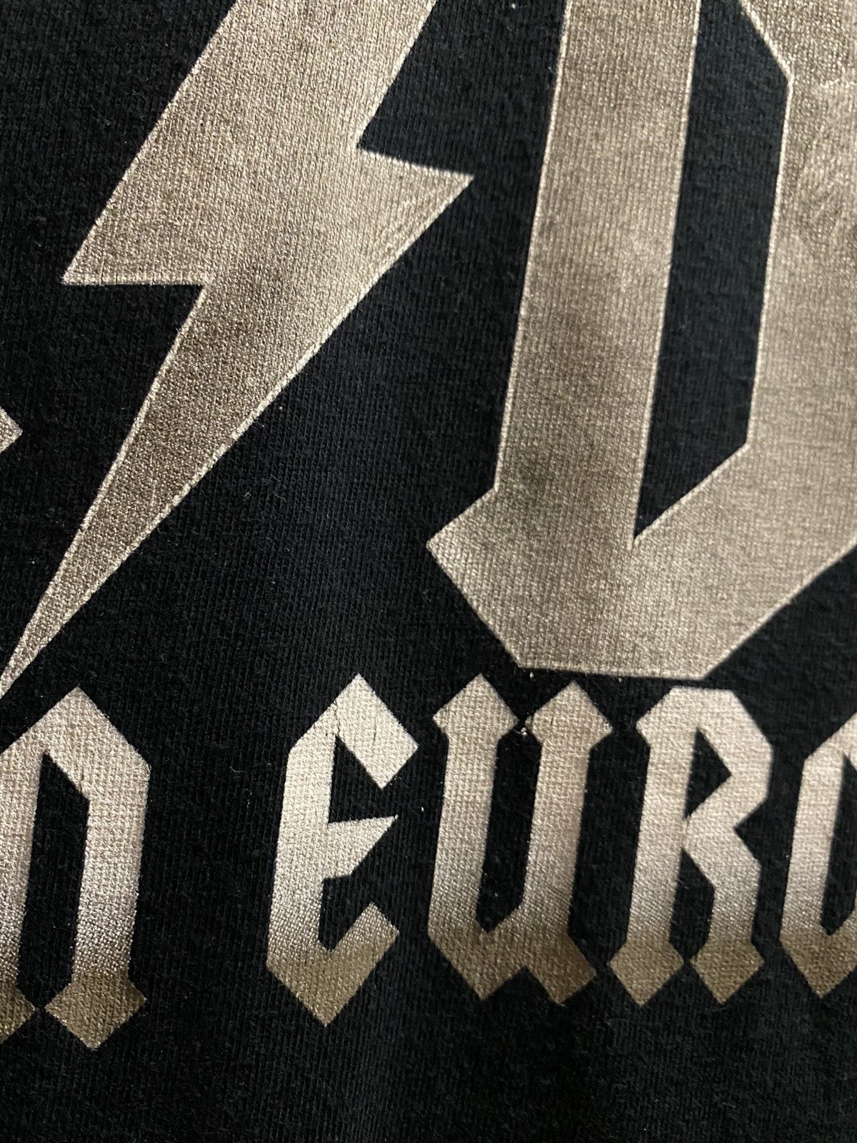AC/DC T-shirt Rock AC/DC 2010 Back In Europe🔥 Size US L / EU 52-54 / 3 - 2 Thumbnail
