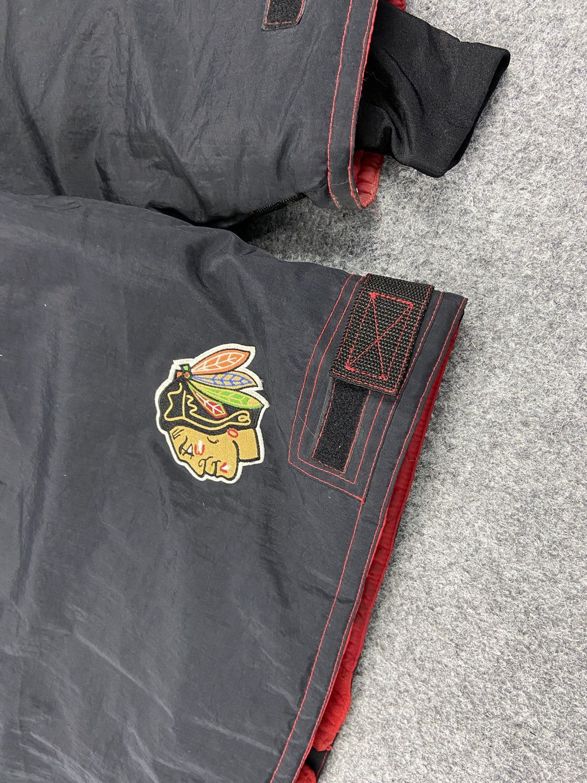 Champion × NHL Vintage Champion Chicago Blackhawks jacket Size US L / EU 52-54 / 3 - 4 Thumbnail