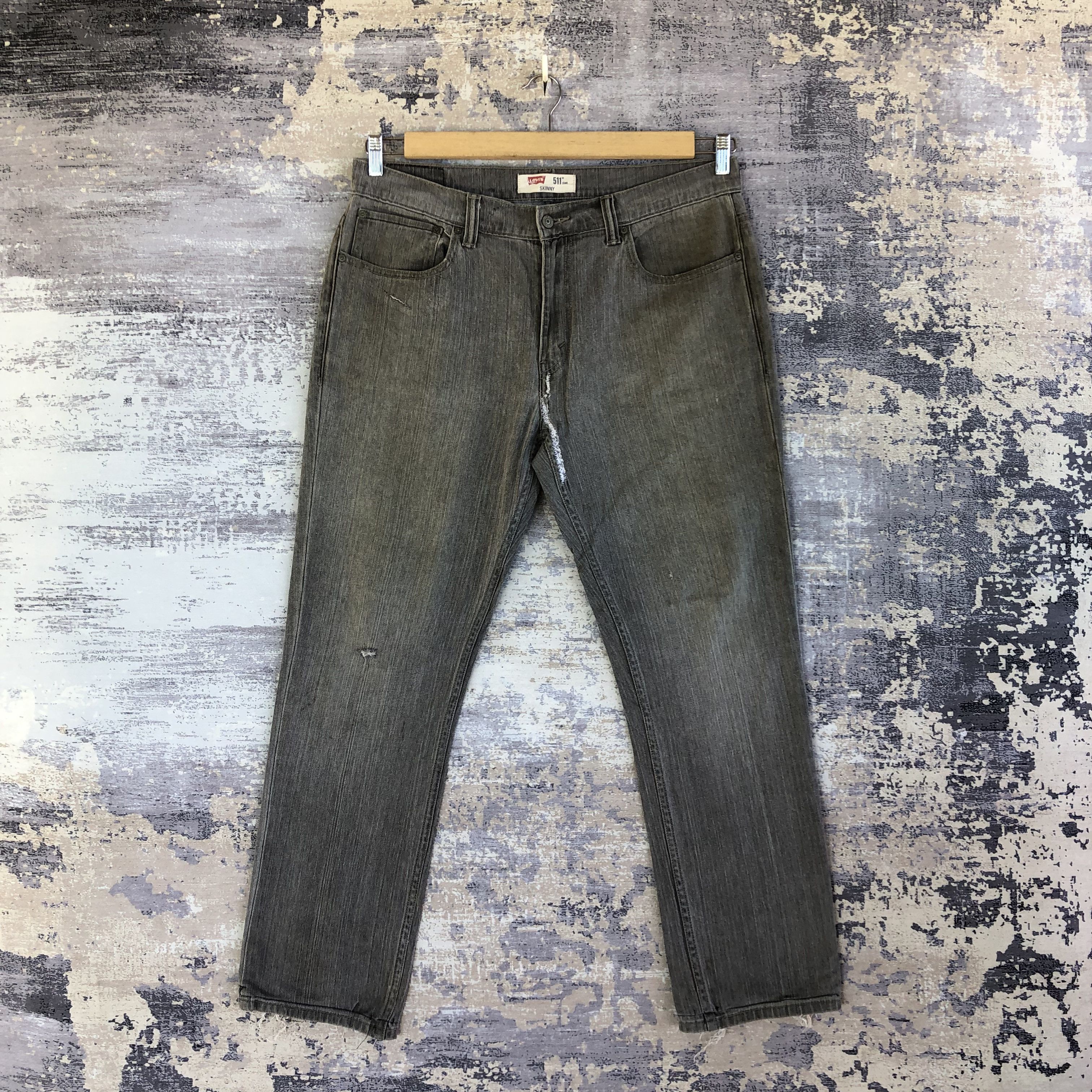 Levi's × Vintage Vintage Levis 511 Slim Jeans Levi's Faded Black Denim Pants Size US 36 / EU 52 - 1 Thumbnail
