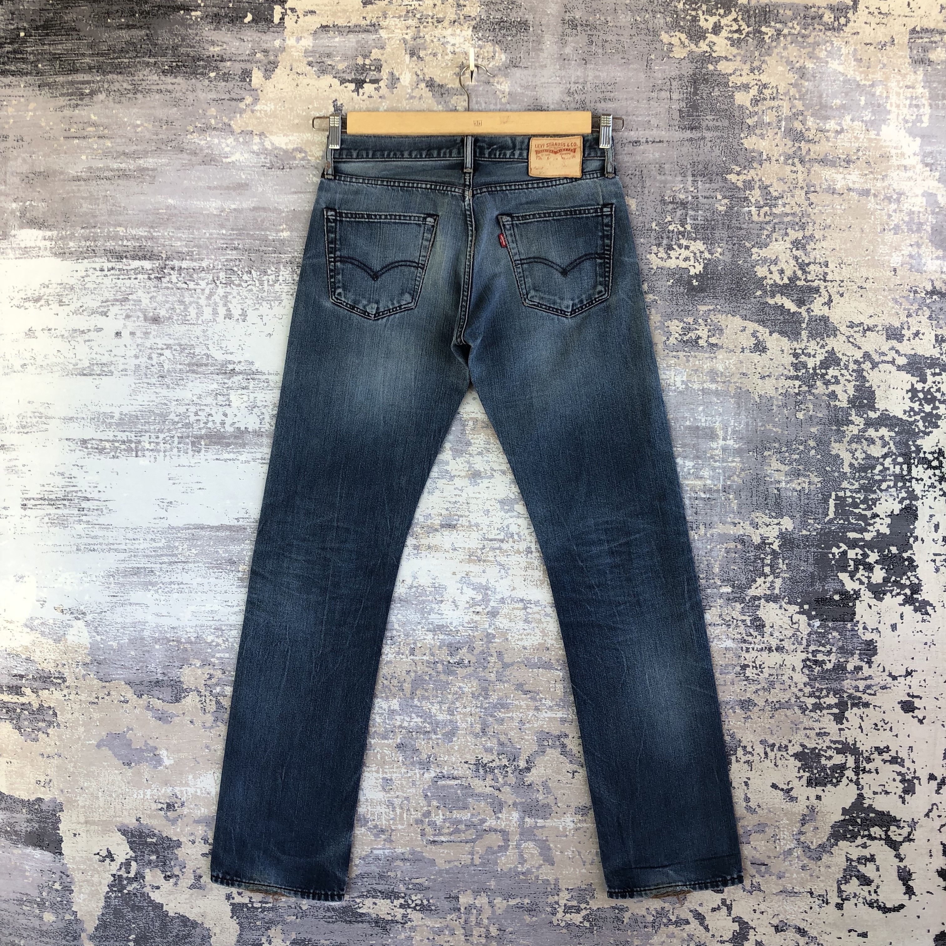 Levi's × Vintage Vintage Levis Faded Jeans Levi's Distressed Light Wash Denim Size US 32 / EU 48 - 2 Thumbnail