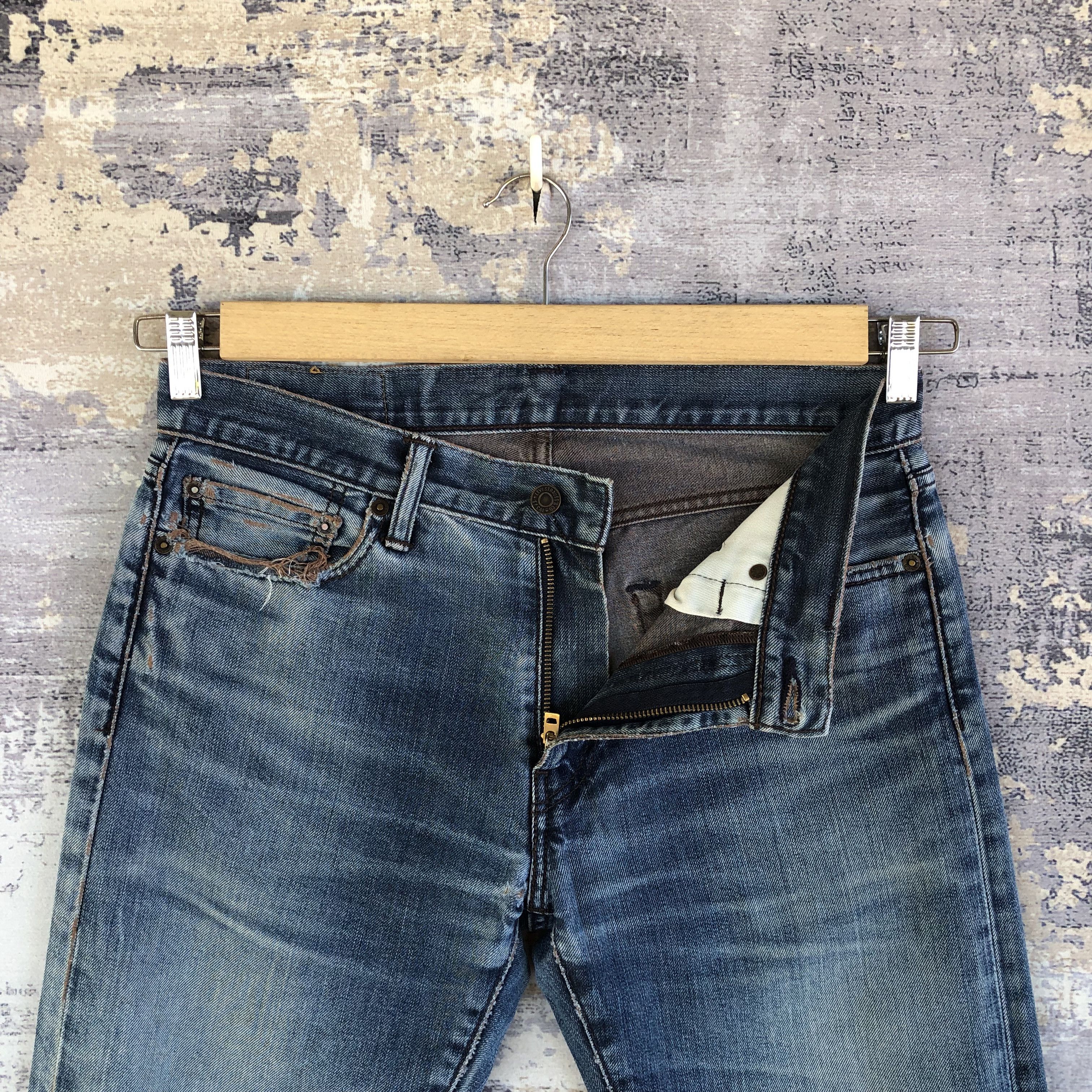 Levi's × Vintage Vintage Levis Faded Jeans Levi's Distressed Light Wash Denim Size US 32 / EU 48 - 6 Thumbnail