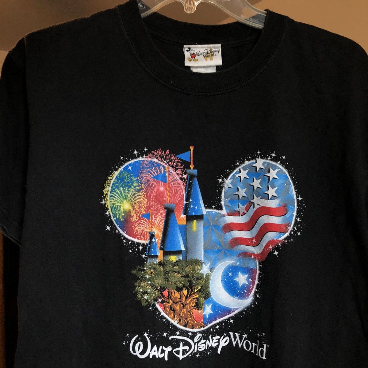 Disney Vintage 1990s Walt Disney World Celebration Graphic Logo Tee Size US S / EU 44-46 / 1 - 1 Thumbnail