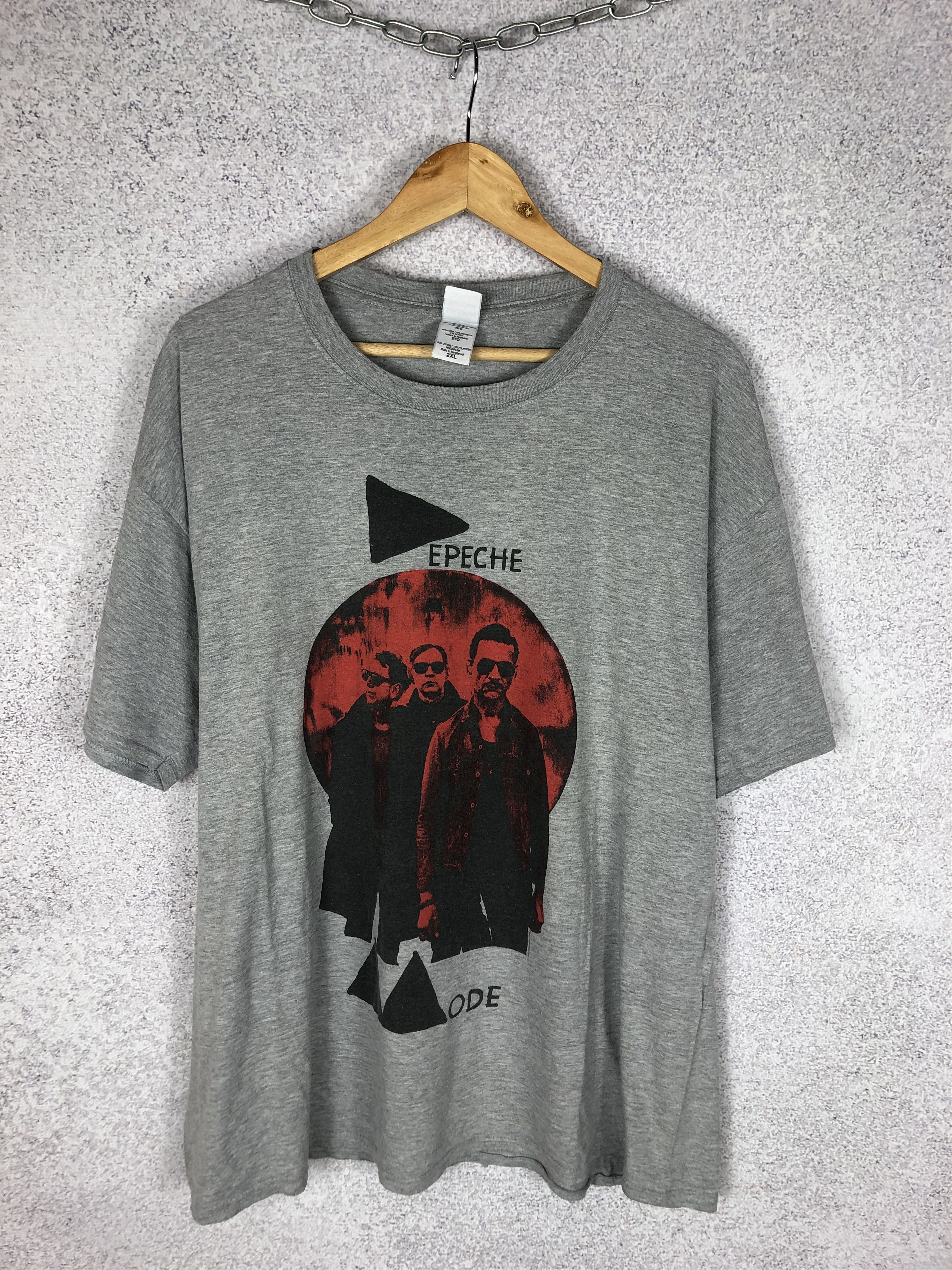 Band Tees Vintage Depeche Mode Rock Tee Tour T-Shirt Size US XL / EU 56 / 4 - 1 Thumbnail