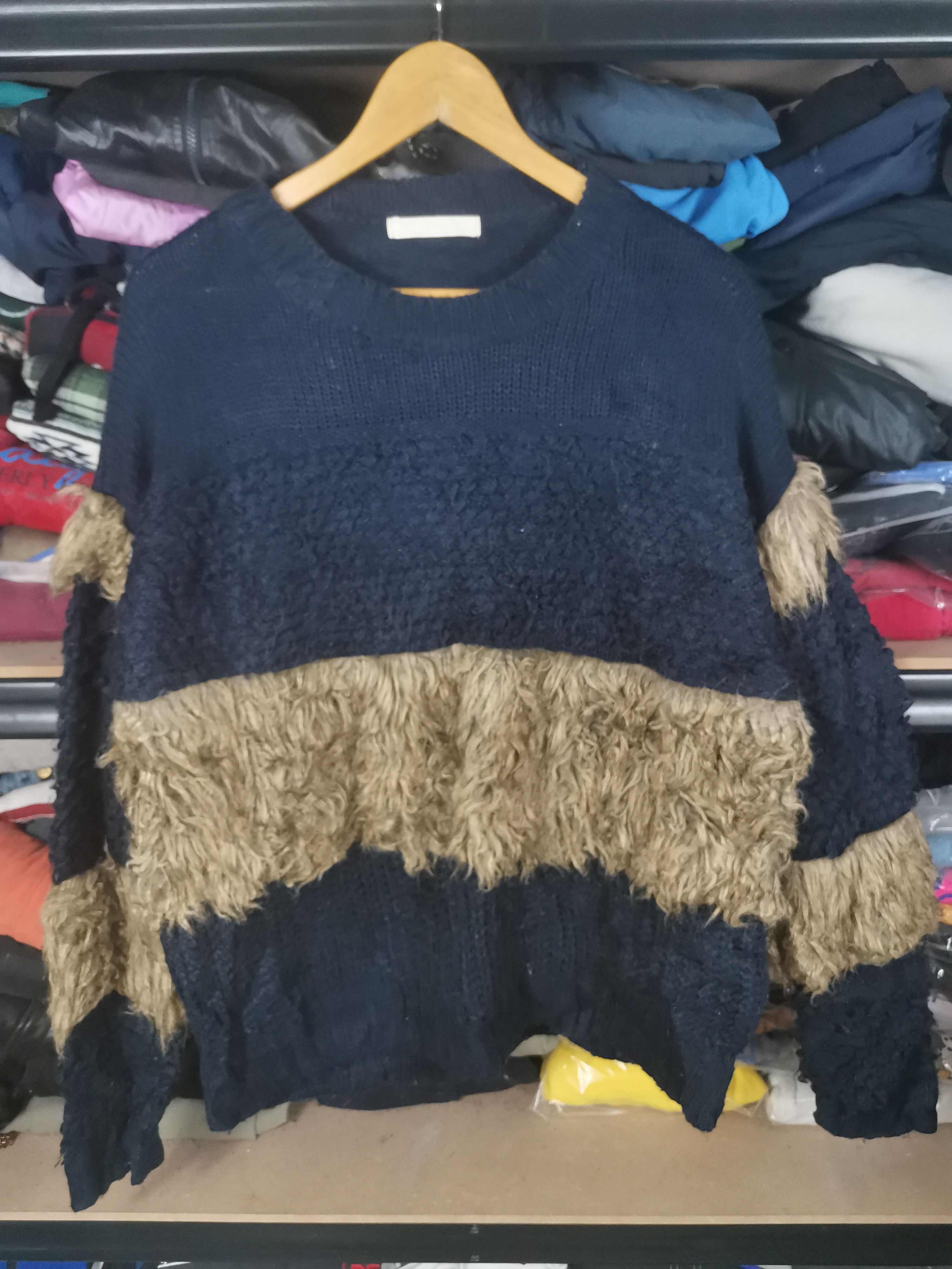 Japanese Brand Vintage Japanese Brand Furry Rate Mohair Sweatshirt Size US L / EU 52-54 / 3 - 1 Thumbnail