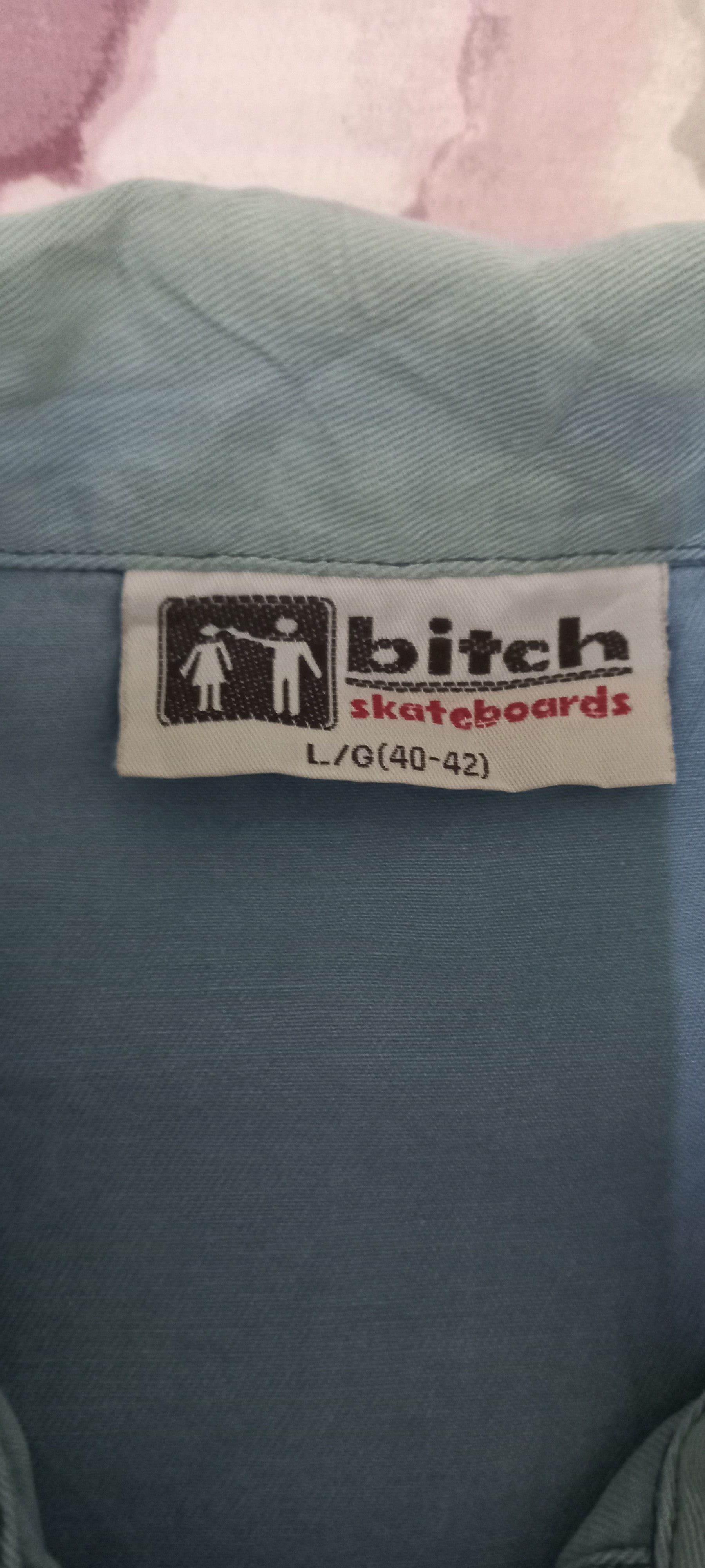 Vintage VINTAGE 90s BITCH SKATEBOARD POCKET BUTTON UP SHORT SLEEVE Size US L / EU 52-54 / 3 - 9 Thumbnail