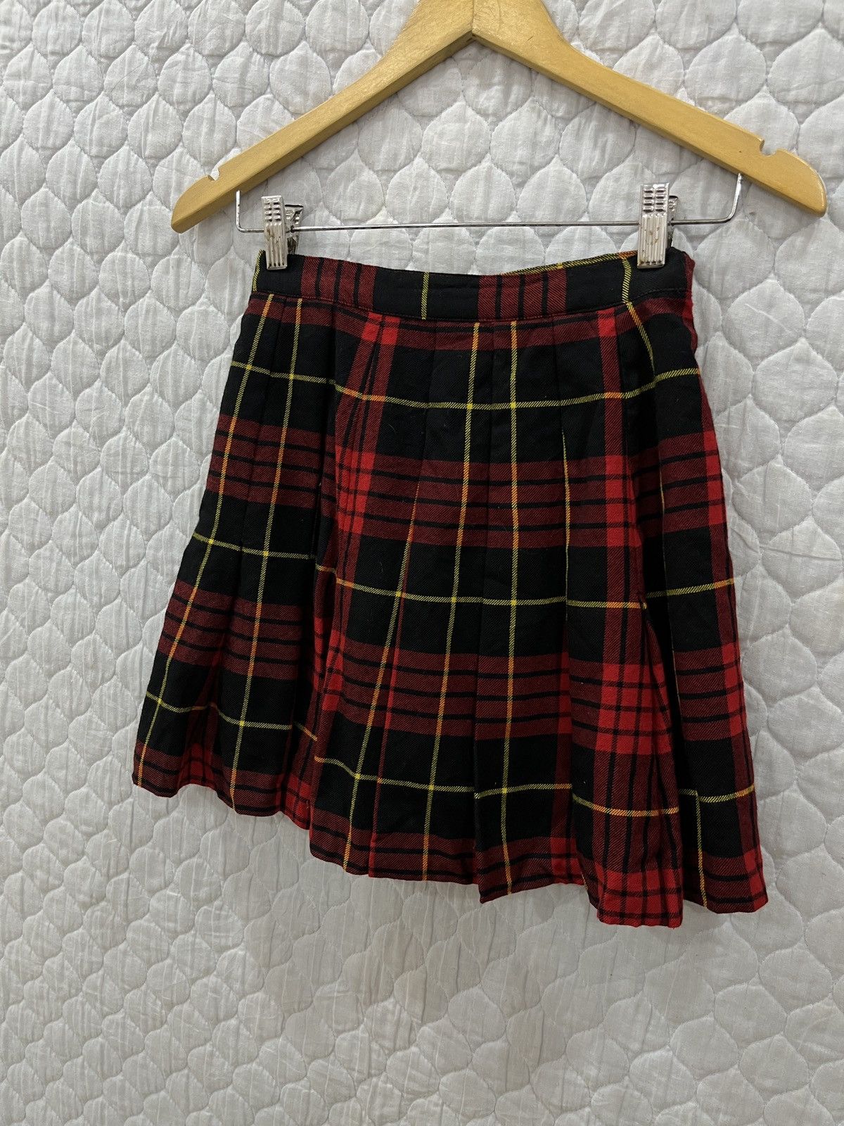 Junko Shimada (Nnnn). JUNKO SHIMADA PLAID TARTAN WRAP SKIRTS Size 24" / US 00 / IT 34 - 5 Thumbnail