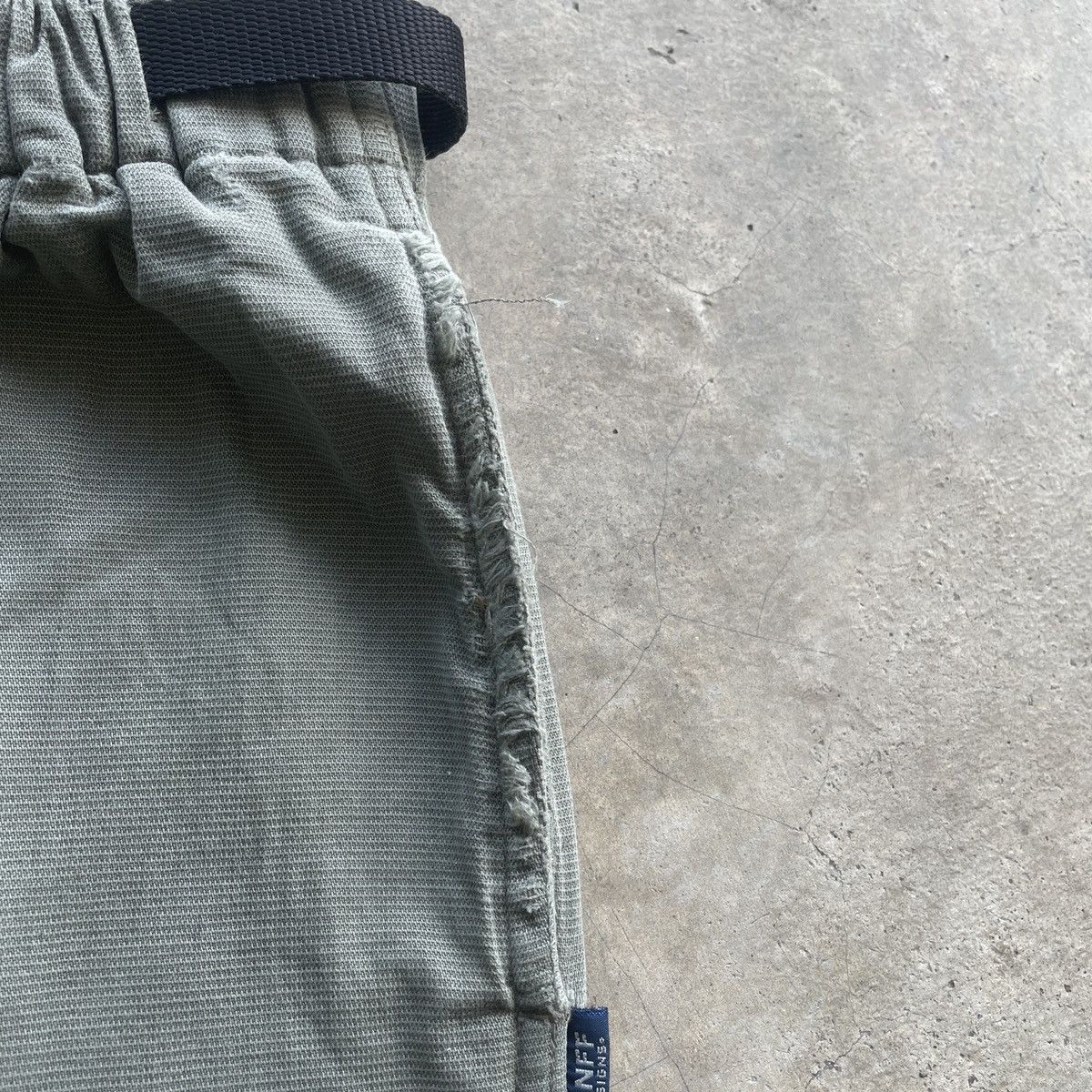 Japanese Brand Vintage Banff Faded Spring Waist Trousers Casual Pants Size US 29 - 10 Thumbnail