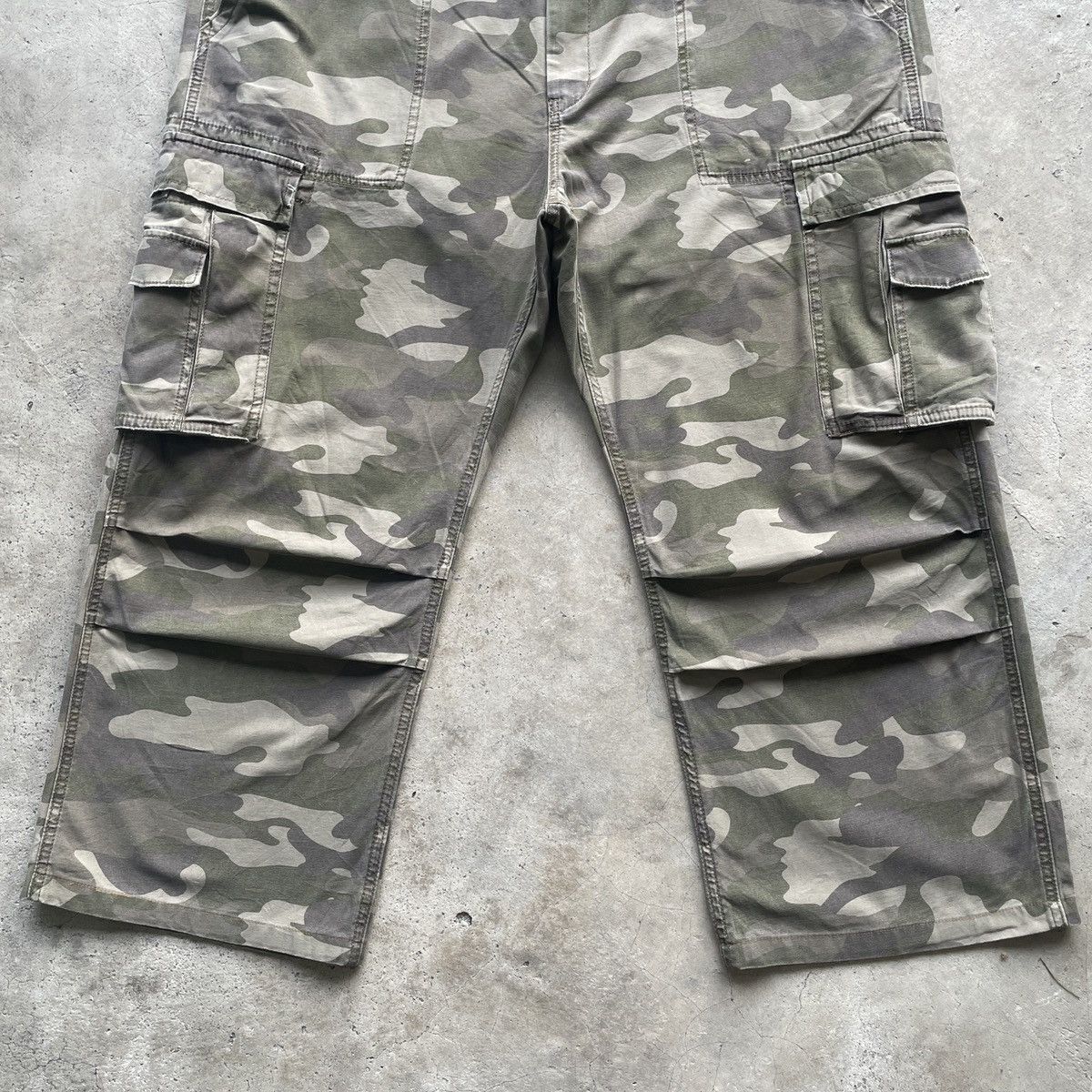 Japanese Brand W41🔥 Vintage Mc.sp Faded Camo Cargo 8 Pocket Pants Tactical Size US 41 - 4 Thumbnail