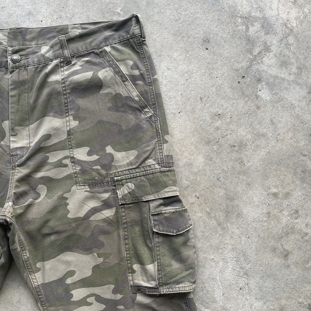 Japanese Brand W41🔥 Vintage Mc.sp Faded Camo Cargo 8 Pocket Pants Tactical Size US 41 - 6 Thumbnail