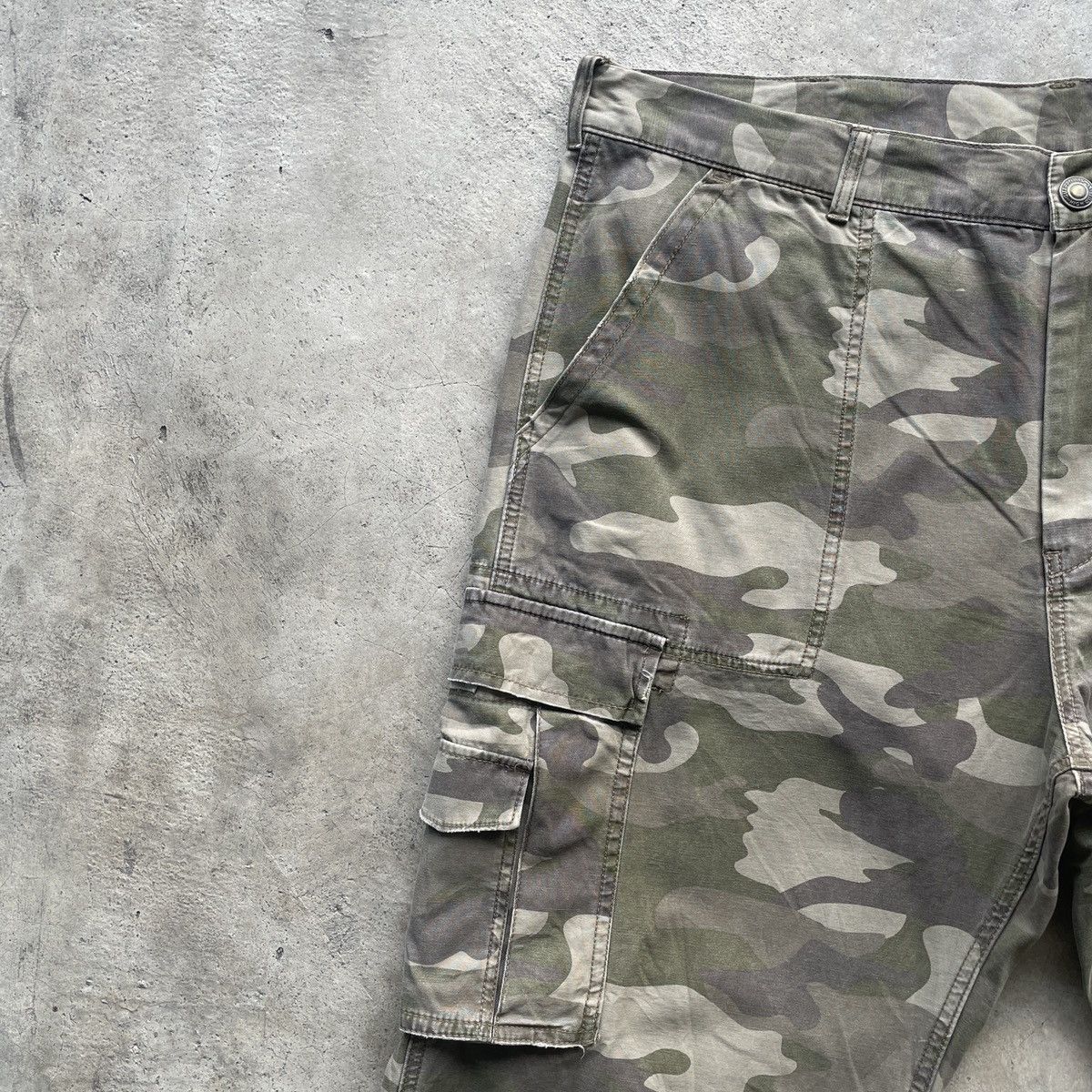 Japanese Brand W41🔥 Vintage Mc.sp Faded Camo Cargo 8 Pocket Pants Tactical Size US 41 - 5 Thumbnail