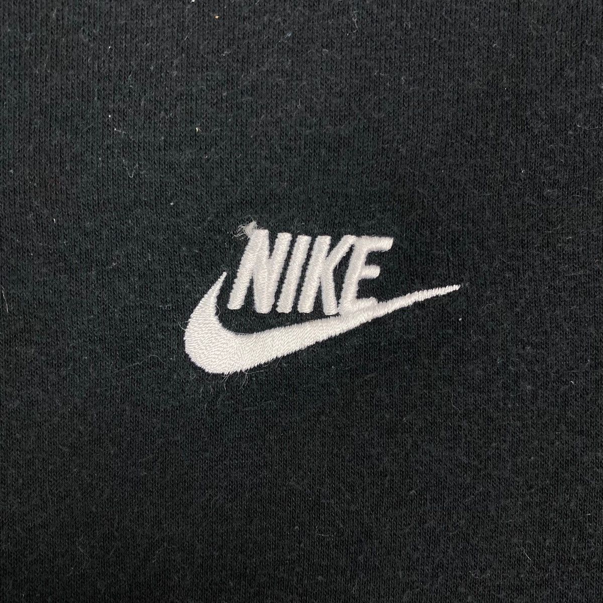 Nike Nike Small Logo Pullover Jumper Sweatshirt Size US L / EU 52-54 / 3 - 4 Thumbnail