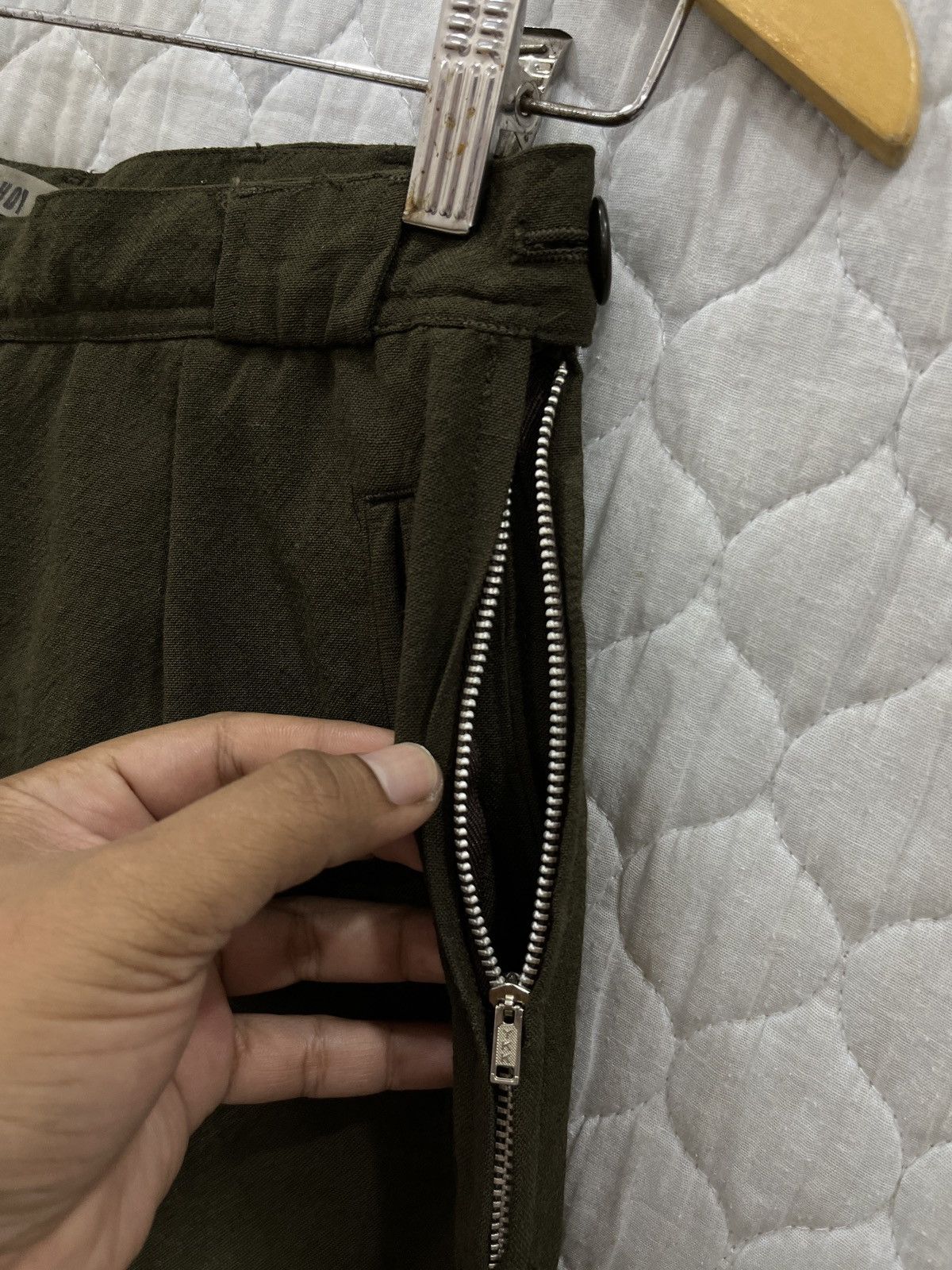Yohji Yamamoto (Rrr). VINTAGE Y’S FOR MEN WORKSHOP WOOL PANTS Size 27" / US 4 / IT 40 - 5 Thumbnail