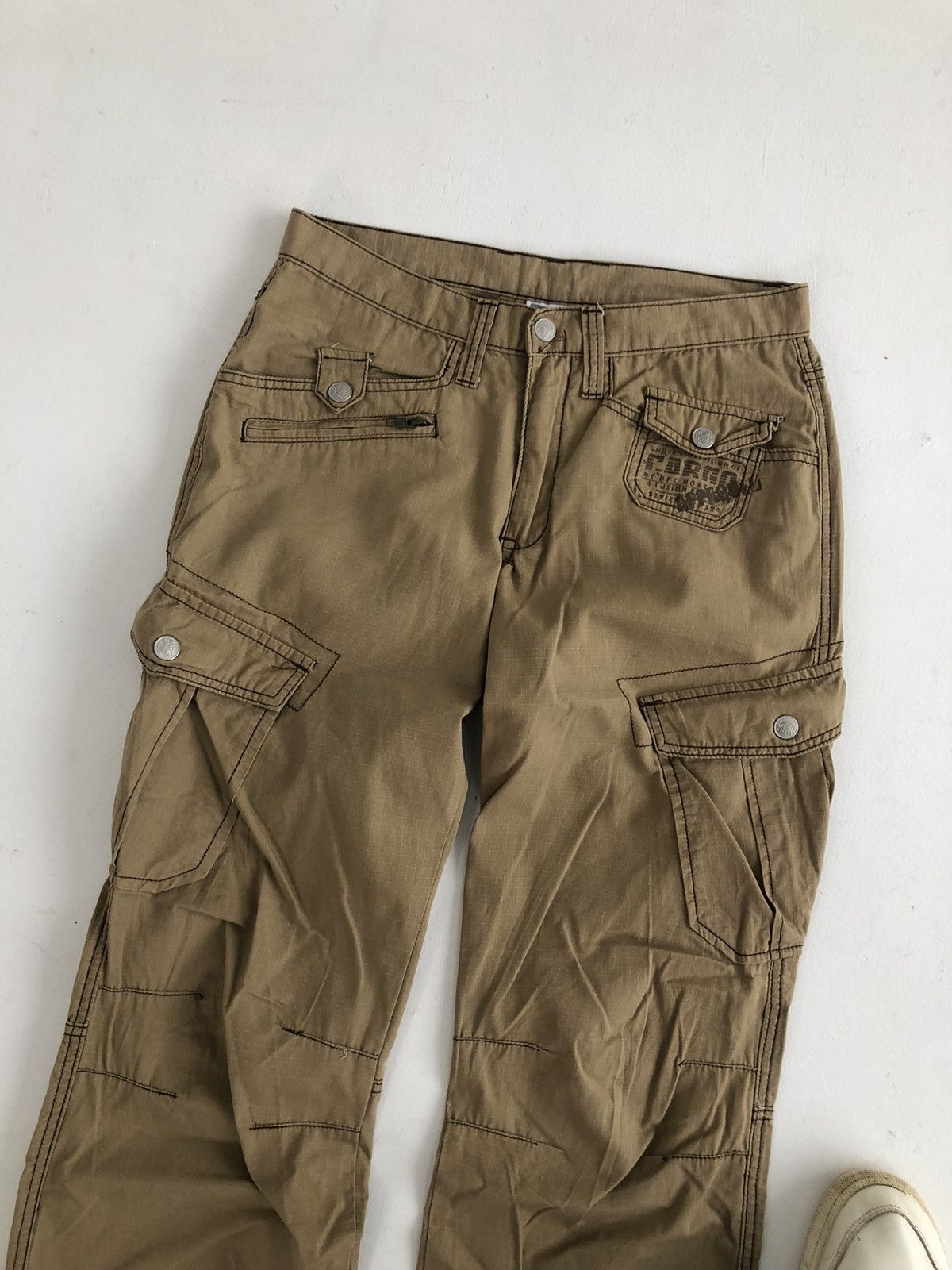 Japanese Brand Vintage cargo multi pocket pants 90s y2k Size US 31 - 2 Thumbnail