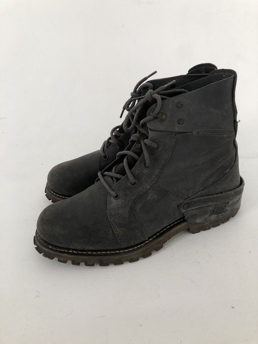 discontinued caterpillar boots