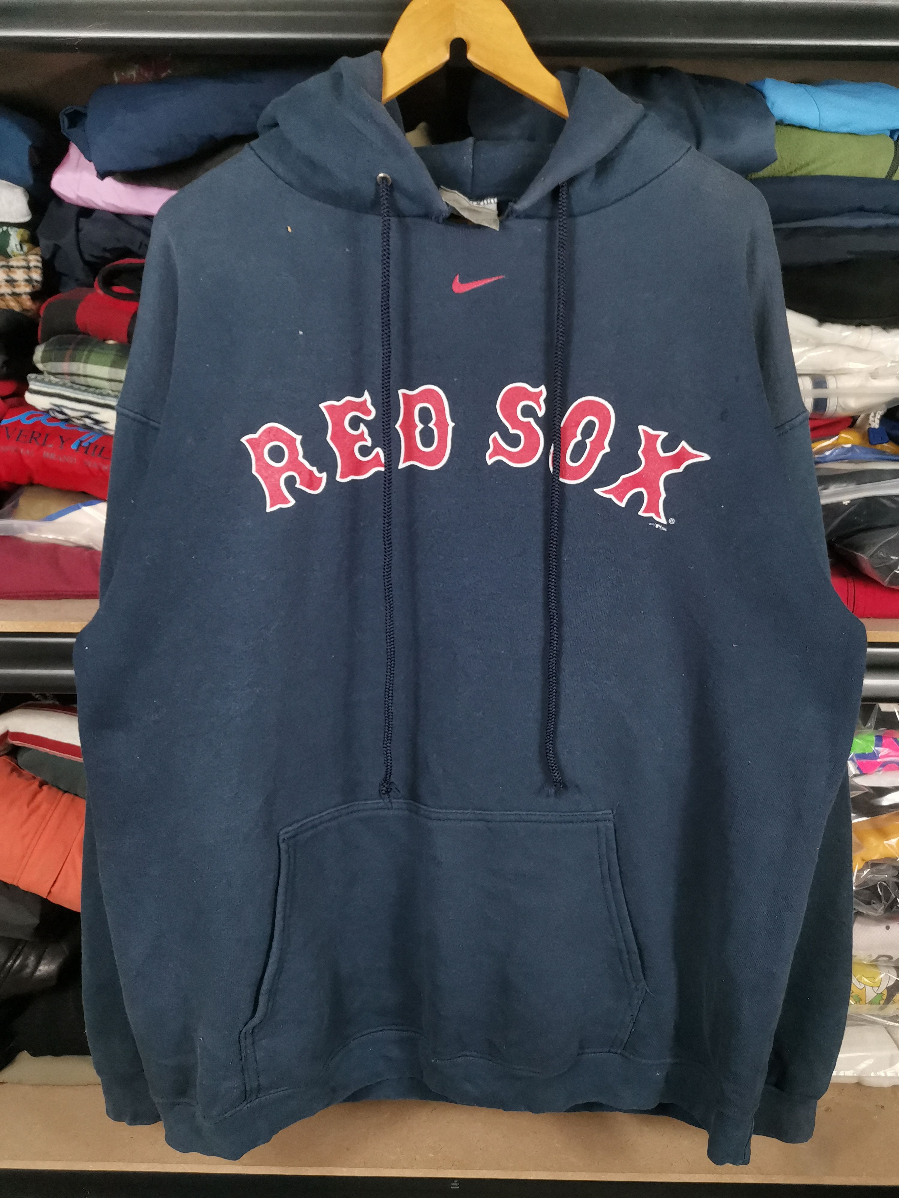 Nike Vintage Nike Center Red Sox Pullover Hoodie Distressed Size US L / EU 52-54 / 3 - 1 Thumbnail