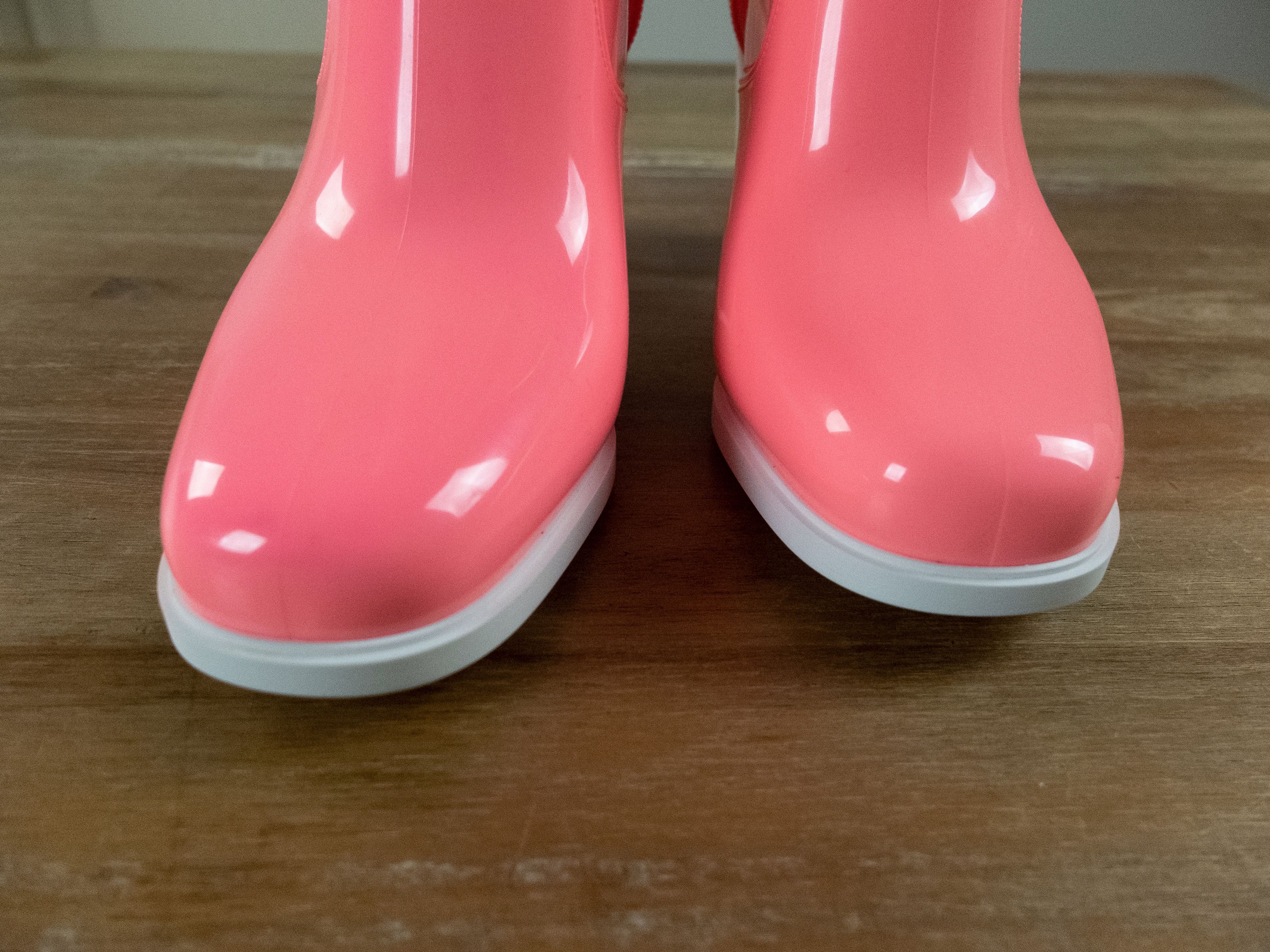 Christian Louboutin CHRISTIAN LOUBOUTIN Loubirain 70 pink PVC rain boots 8 38 Size US 8 / IT 38 - 8 Thumbnail
