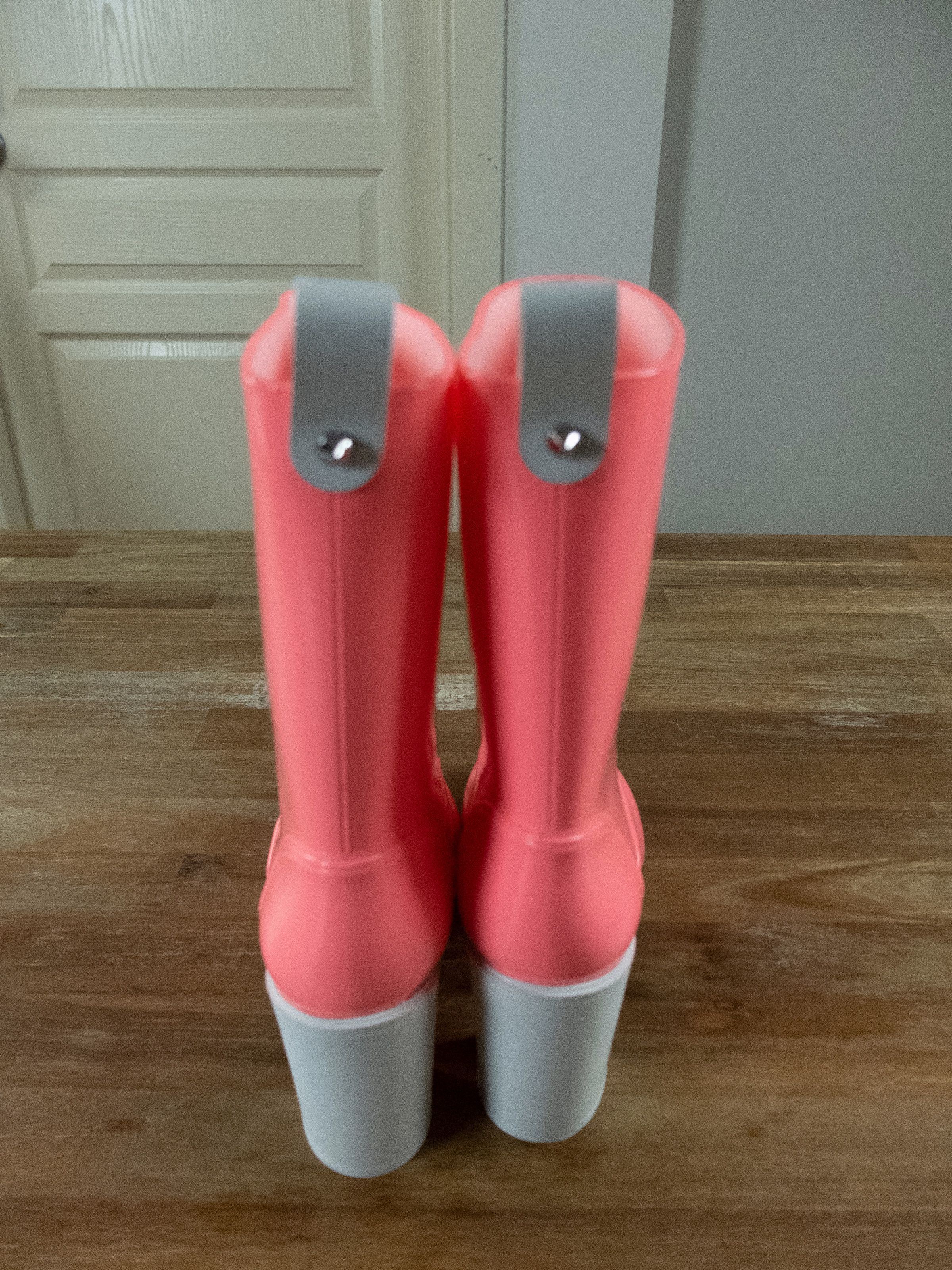 Christian Louboutin CHRISTIAN LOUBOUTIN Loubirain 70 pink PVC rain boots 7 37 Size US 7 / IT 37 - 6 Thumbnail