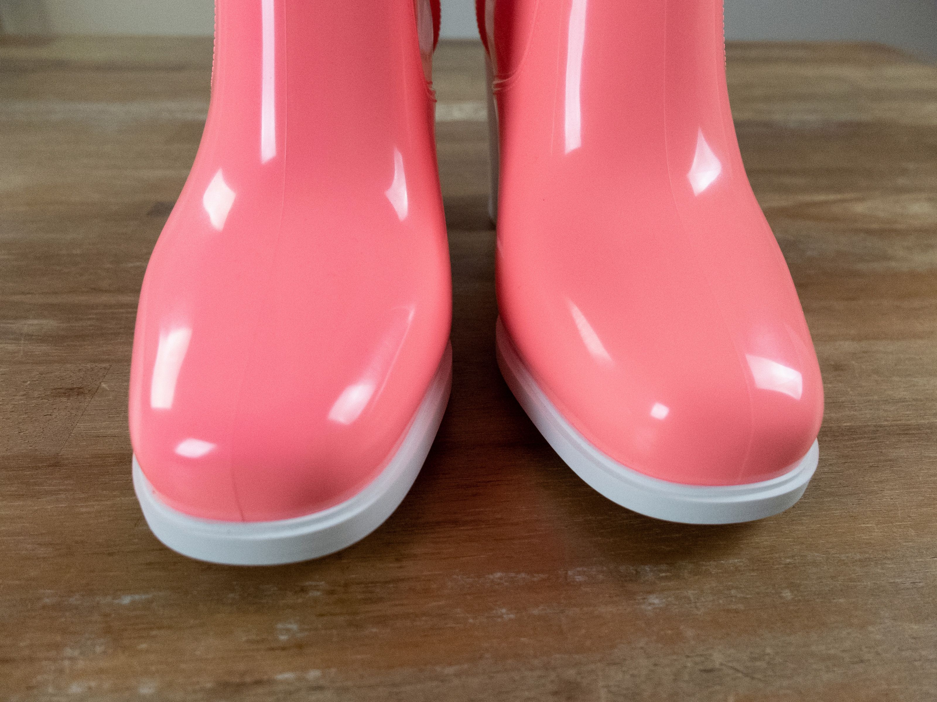Christian Louboutin CHRISTIAN LOUBOUTIN Loubirain 70 pink PVC rain boots 7 37 Size US 7 / IT 37 - 5 Thumbnail