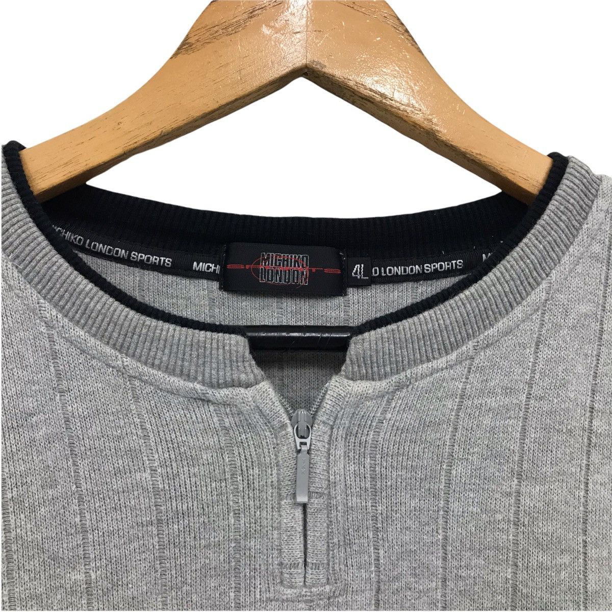 Japanese Brand × Michiko Koshino × Michiko Koshino London Vintage Michiko London Sweatshirt Size US XL / EU 56 / 4 - 4 Thumbnail