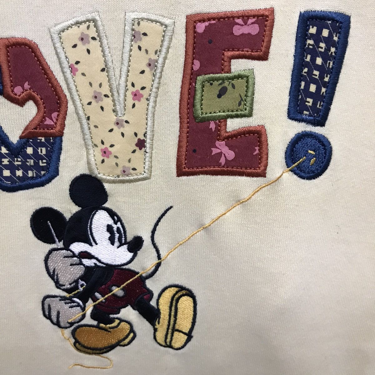 Disney × Mickey Mouse × Vintage Vintage Disneyland Mickey Mouse Sweatshirt Jumper Pullover Size US M / EU 48-50 / 2 - 6 Thumbnail